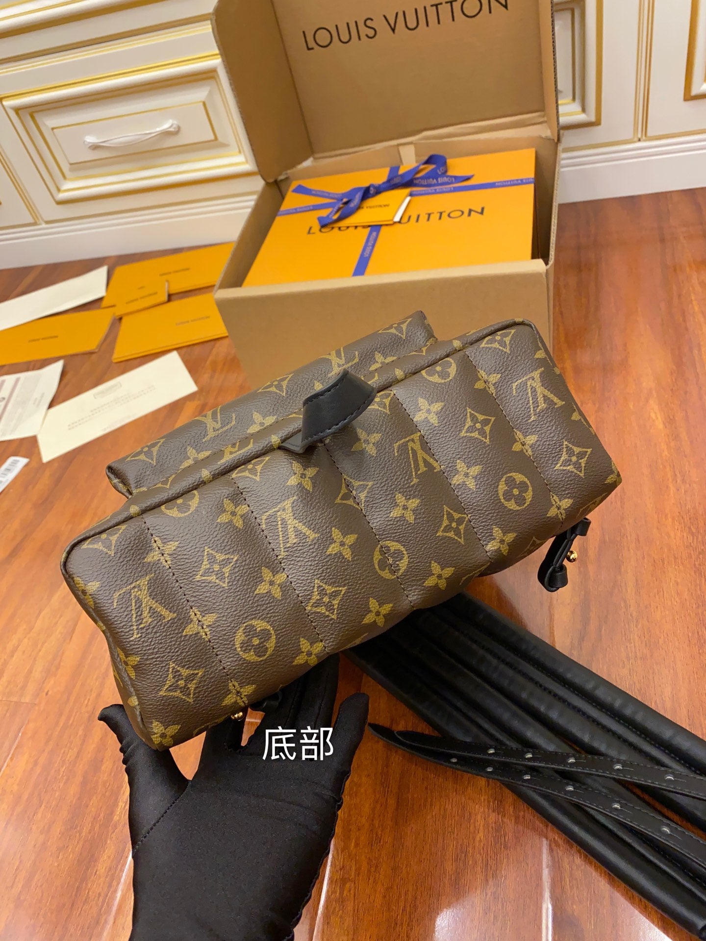 [TOP] Louis Vuitton LV £V Monogram Palm Spring Backpack 30x33x16cm- GM