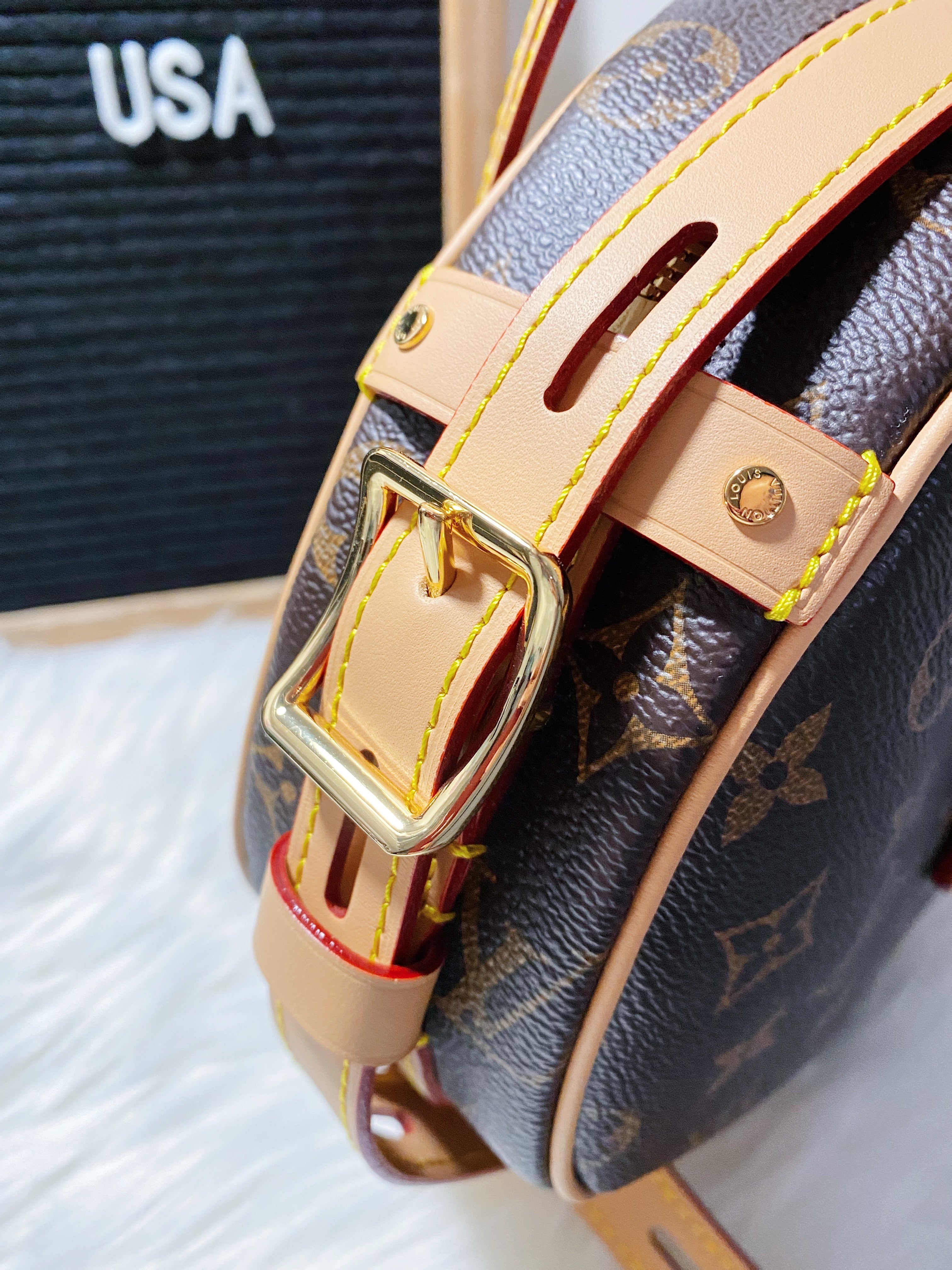 [TOP] Louis Vuitton LV  Boite Chapeau Souple MM 20.0 x 22.5 x 8.0 cm-Brown