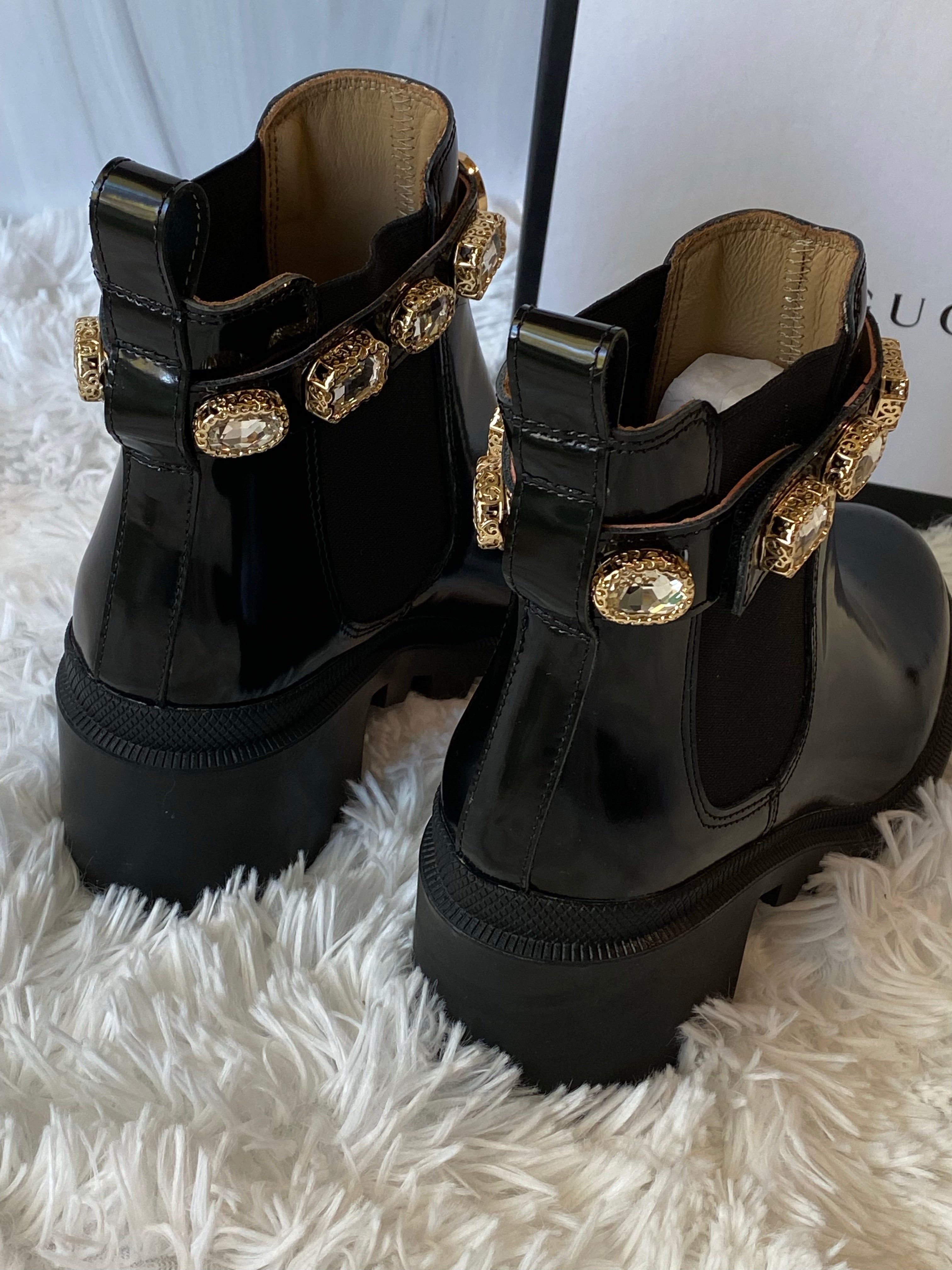 [TOP] GUCCI Ankle Gems Boots - Black