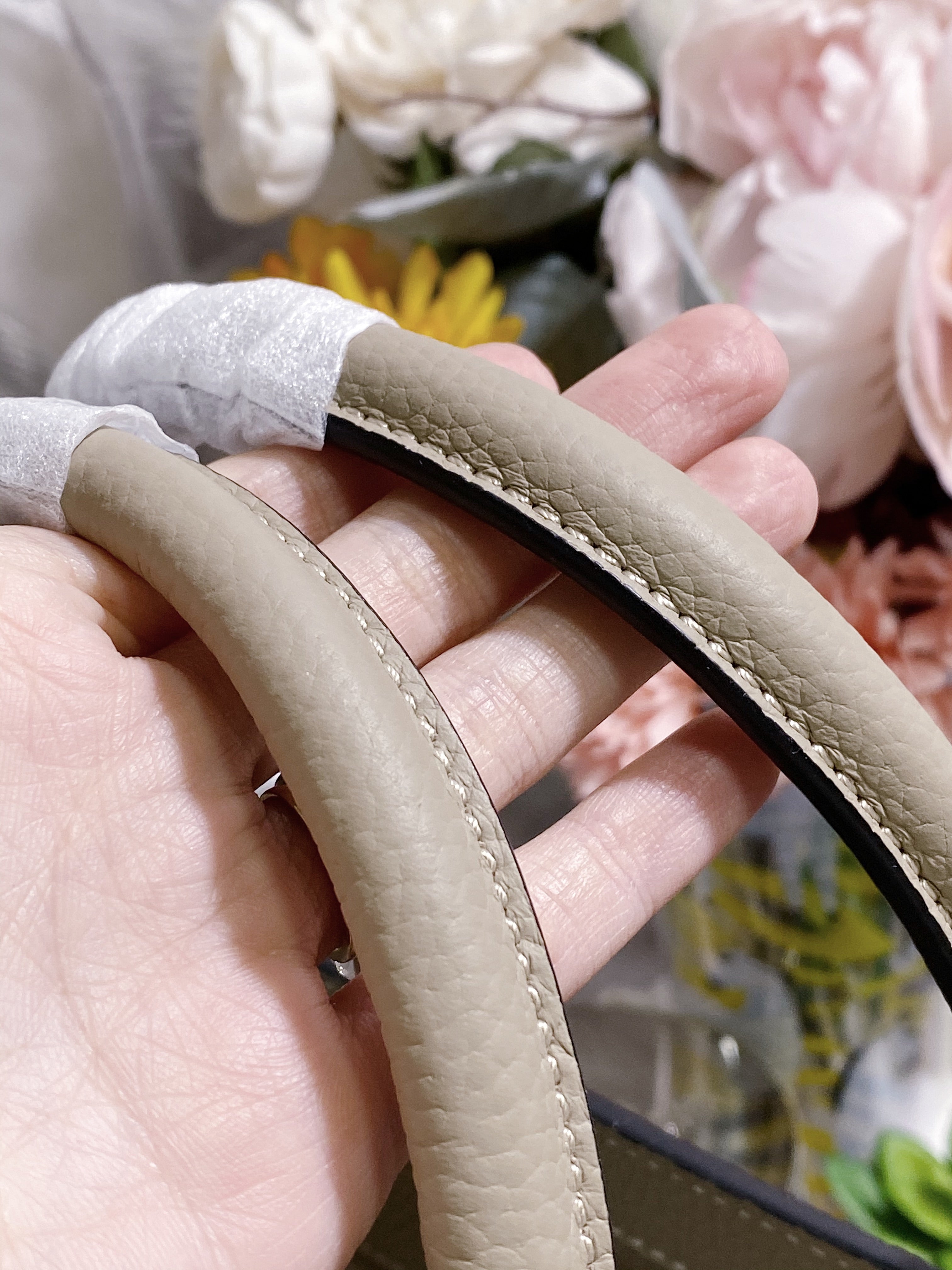 [TOP] CELINE Micro Luggage Hanbag 26x26x14cm   - Tan