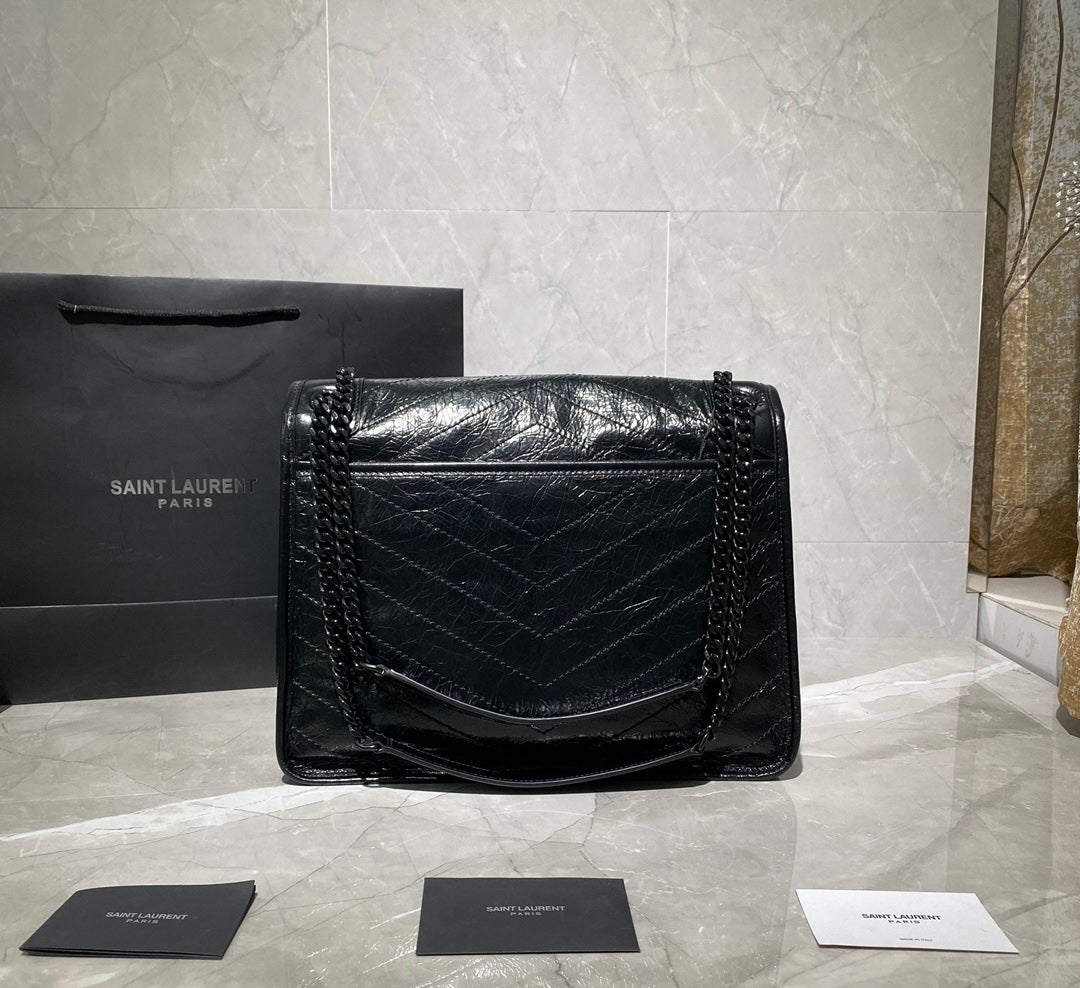 [TOP] Yves Saint Laurent YSL Nikki Large Wrinkle Bag 32cm - Black