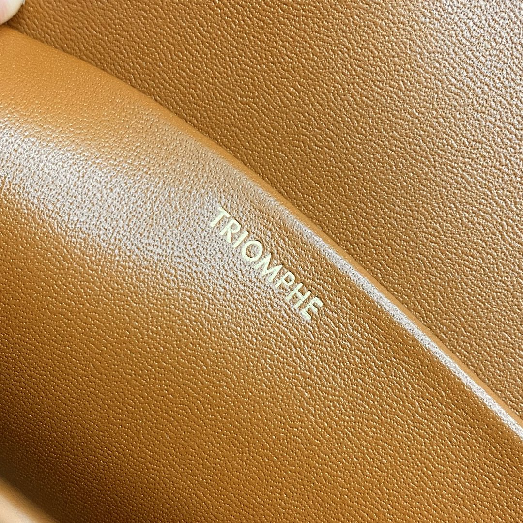 [TOP] CELINE Triomphe Canvas Bag  20-10-4 - Monogram