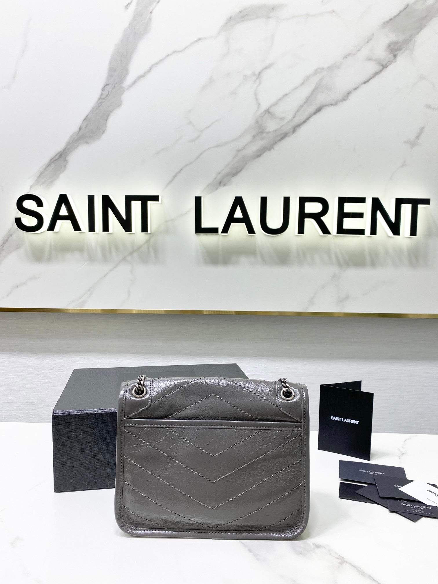 [TOP] Yves Saint Laurent YSL Niki Small Bag Aged Leather - Stormy Grey