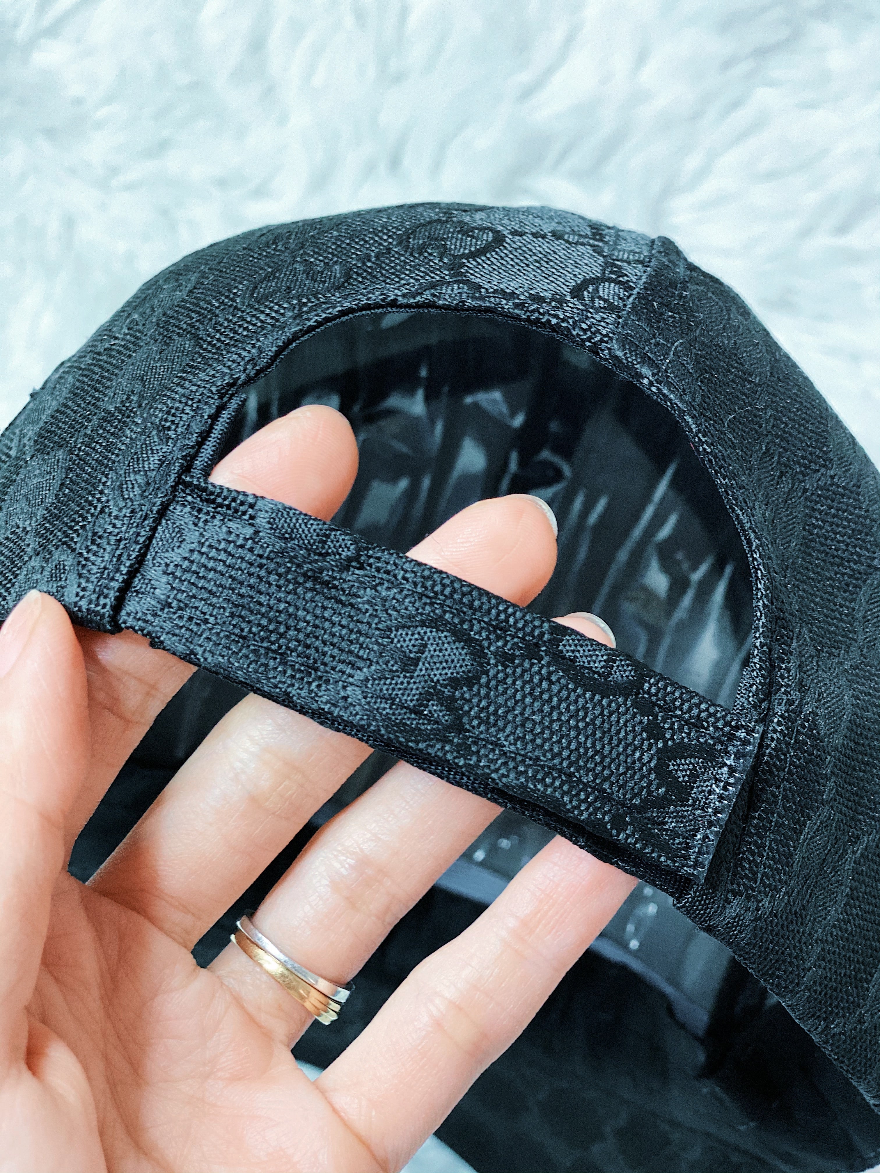 [TOP] GUCCI Black Cap