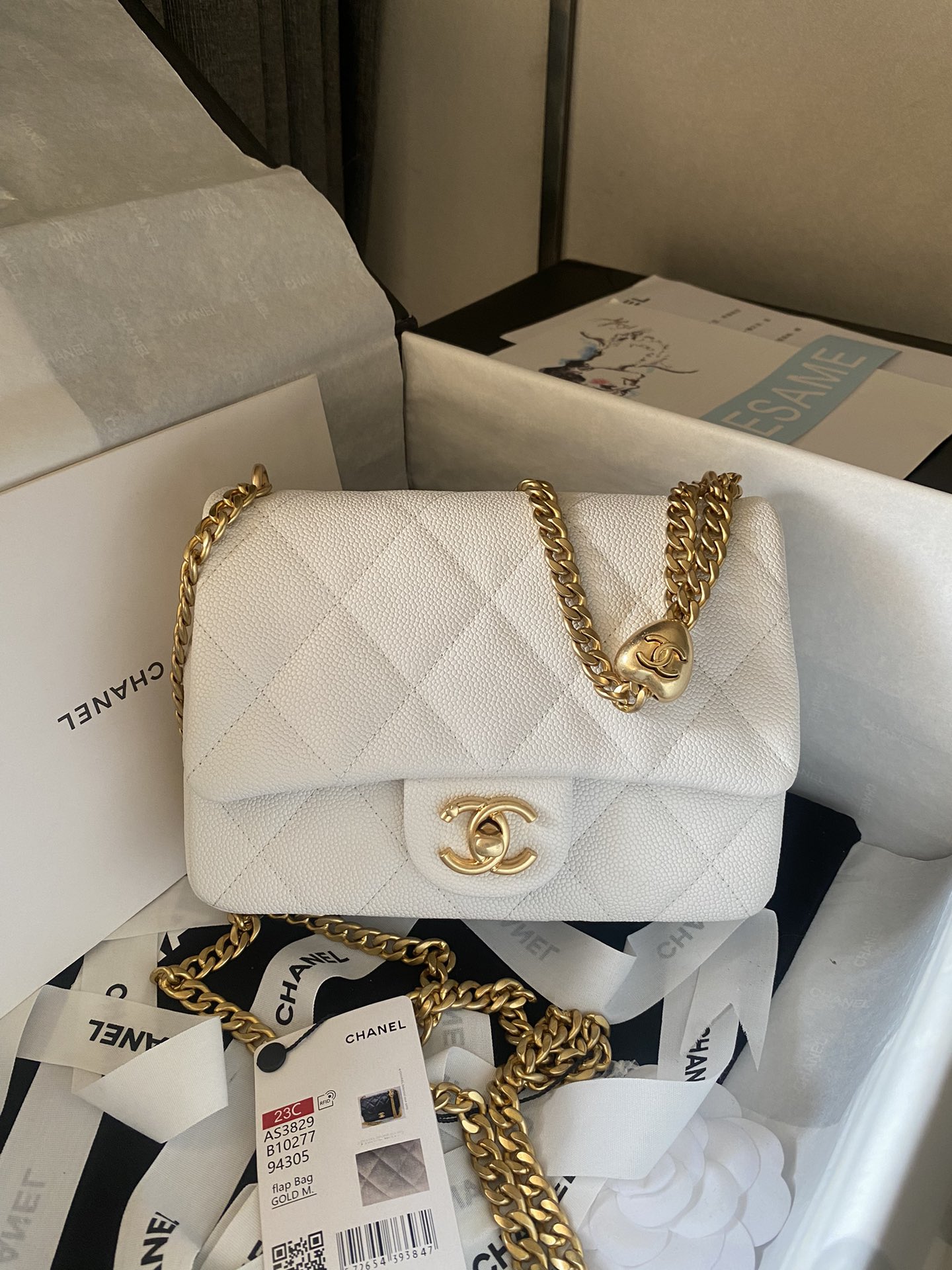 [TOP] CHANEL Classic Flap Bag 12X19x8cm/14X20x8cm/19X24x9cm - GHW - White