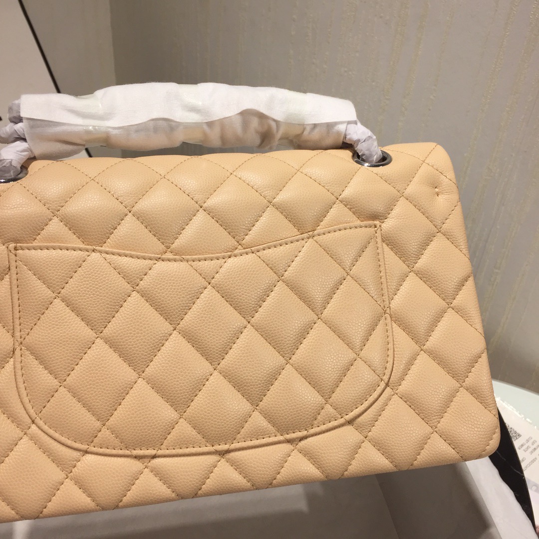 [TOP] CHANEL Classic Flap Bag Caviar Medium 25.5cm – Beige & SHW