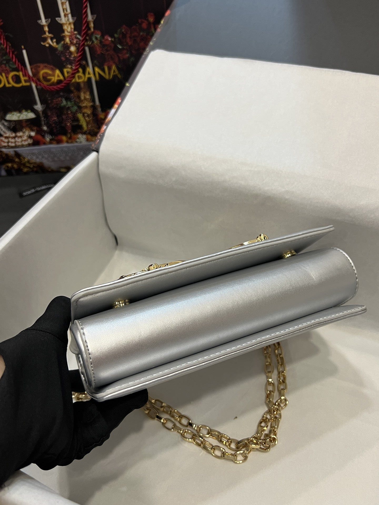 [TOP] Dolce & Gabbana D&G Polished Calfskin DG Girls Bag 21*4*15 - Silver