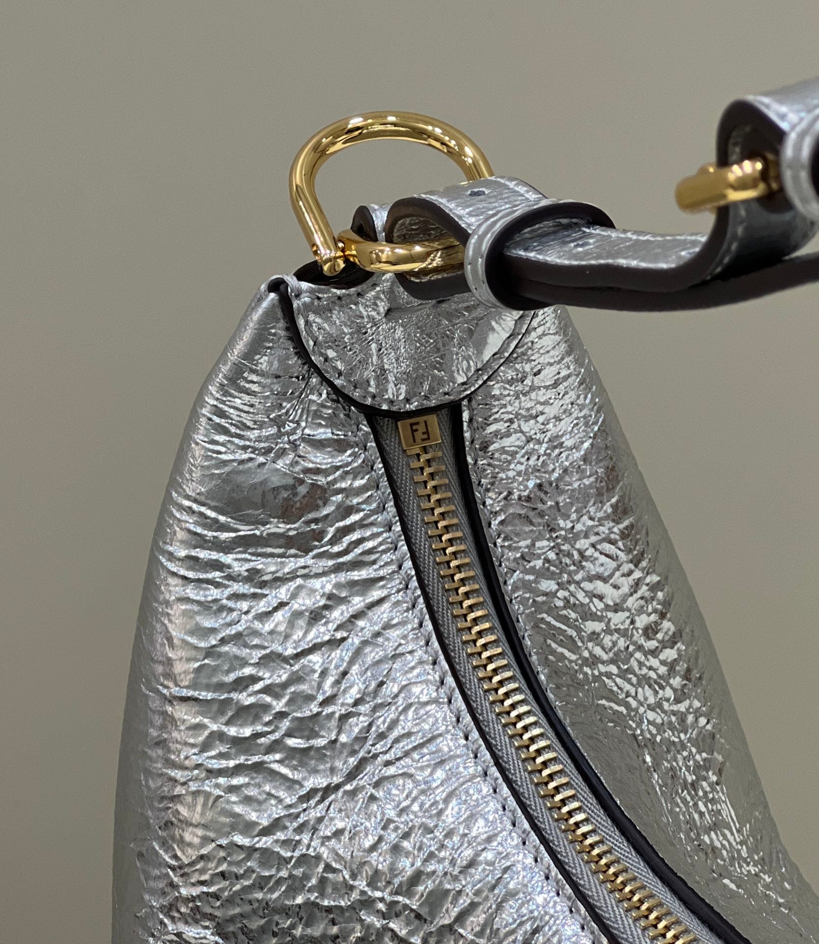 [TOP] FENDI Fendigraphy Bags Small Hand Bag - Silver