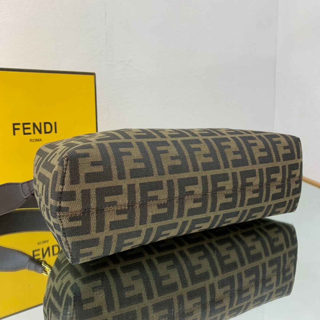 [TOP] FENDI FENDI First Canvas Medium Shoulder Bag