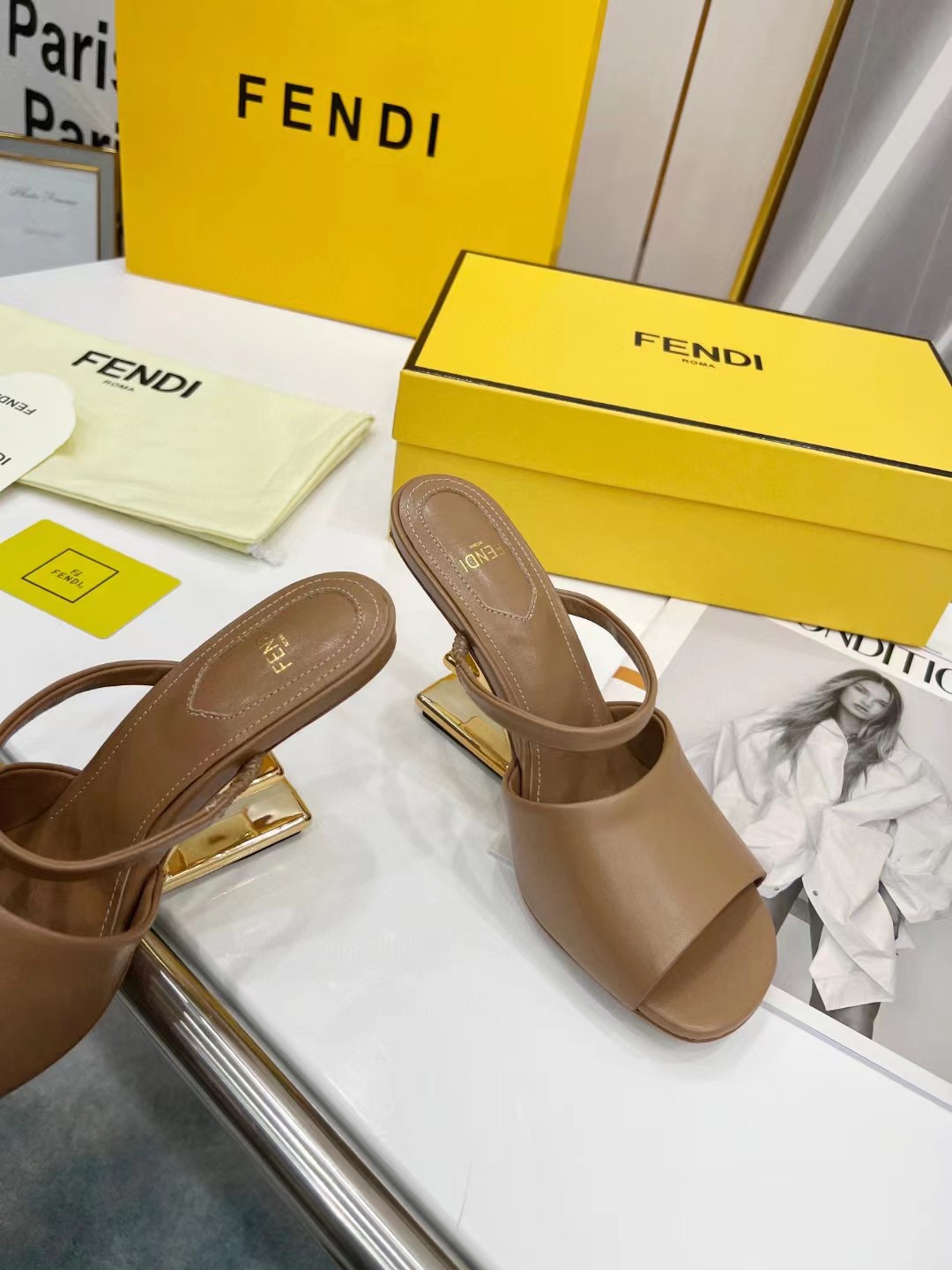 [TOP] FENDI First High Heel - Tan