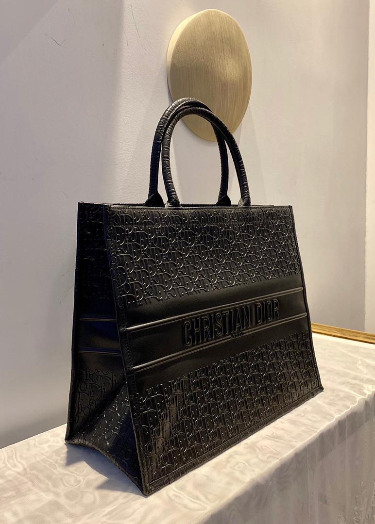 [TOP] Christian Dior Book Tote Embossed Lagre 41.5cm - Black