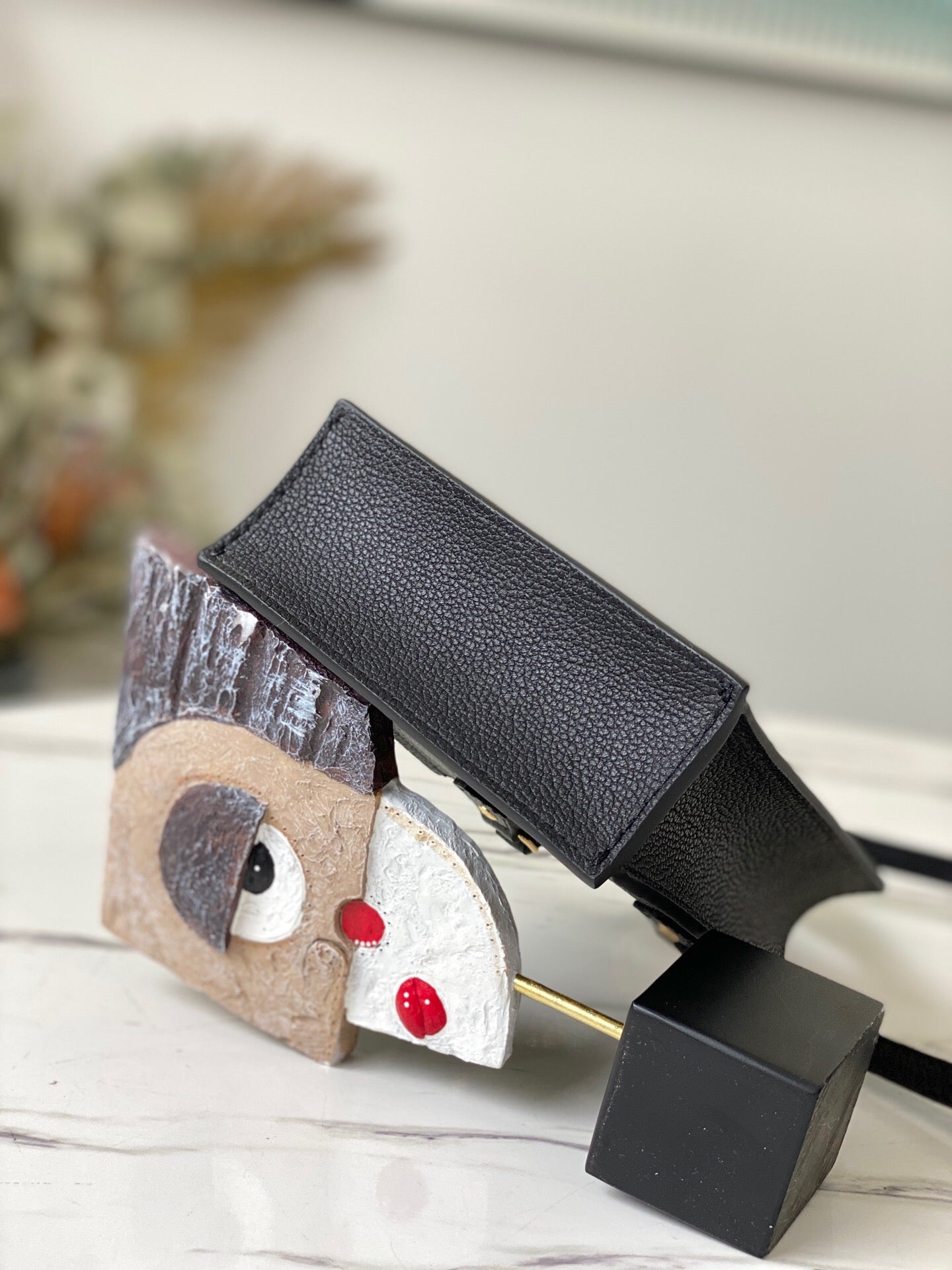 [TOP] Louis Vuitton LV Petit Sac Plat Monogram Empreinte Bag 20/21/10cm- Black