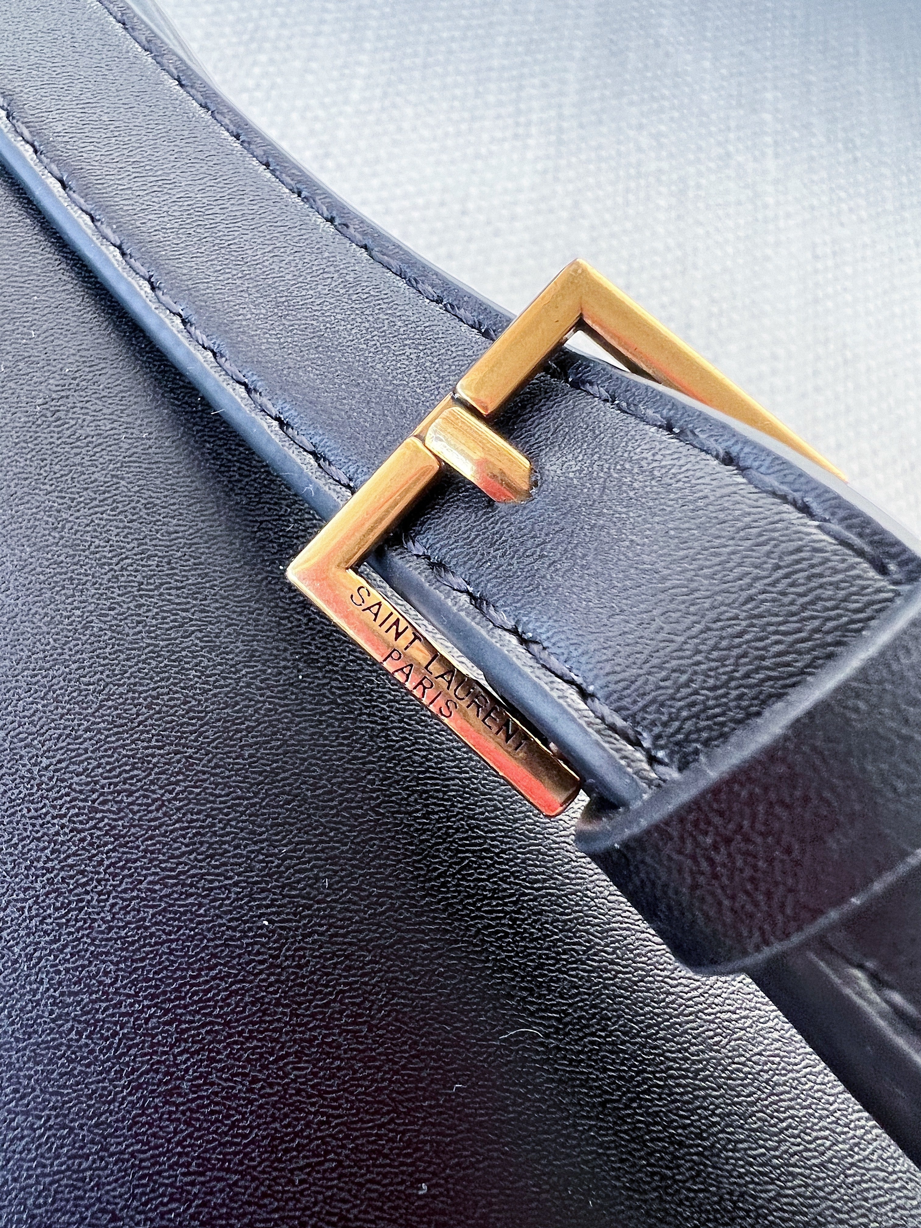 [TOP] Yves Saint Laurent YSL Manhattan Black Bag