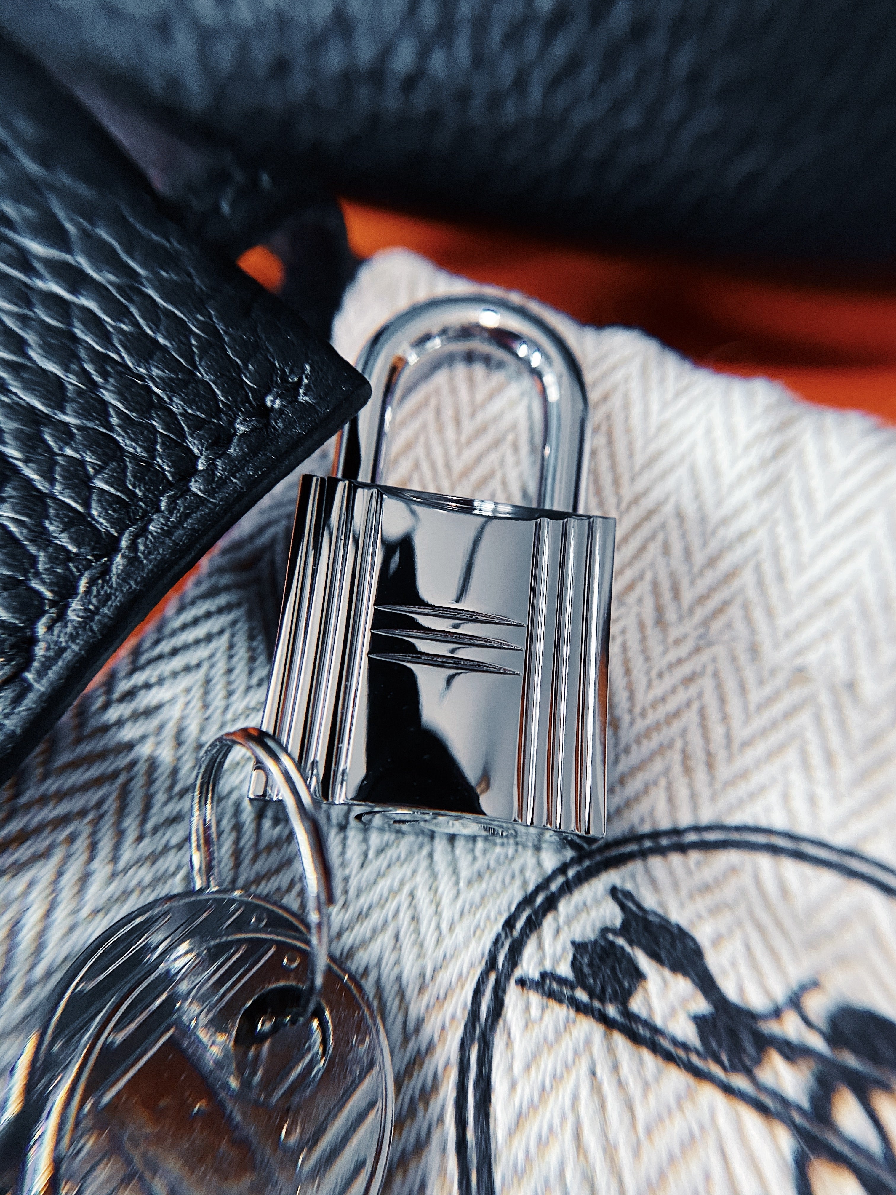 [TOP] HERMES Birkin Togo Leather 30cm - Black & SHW