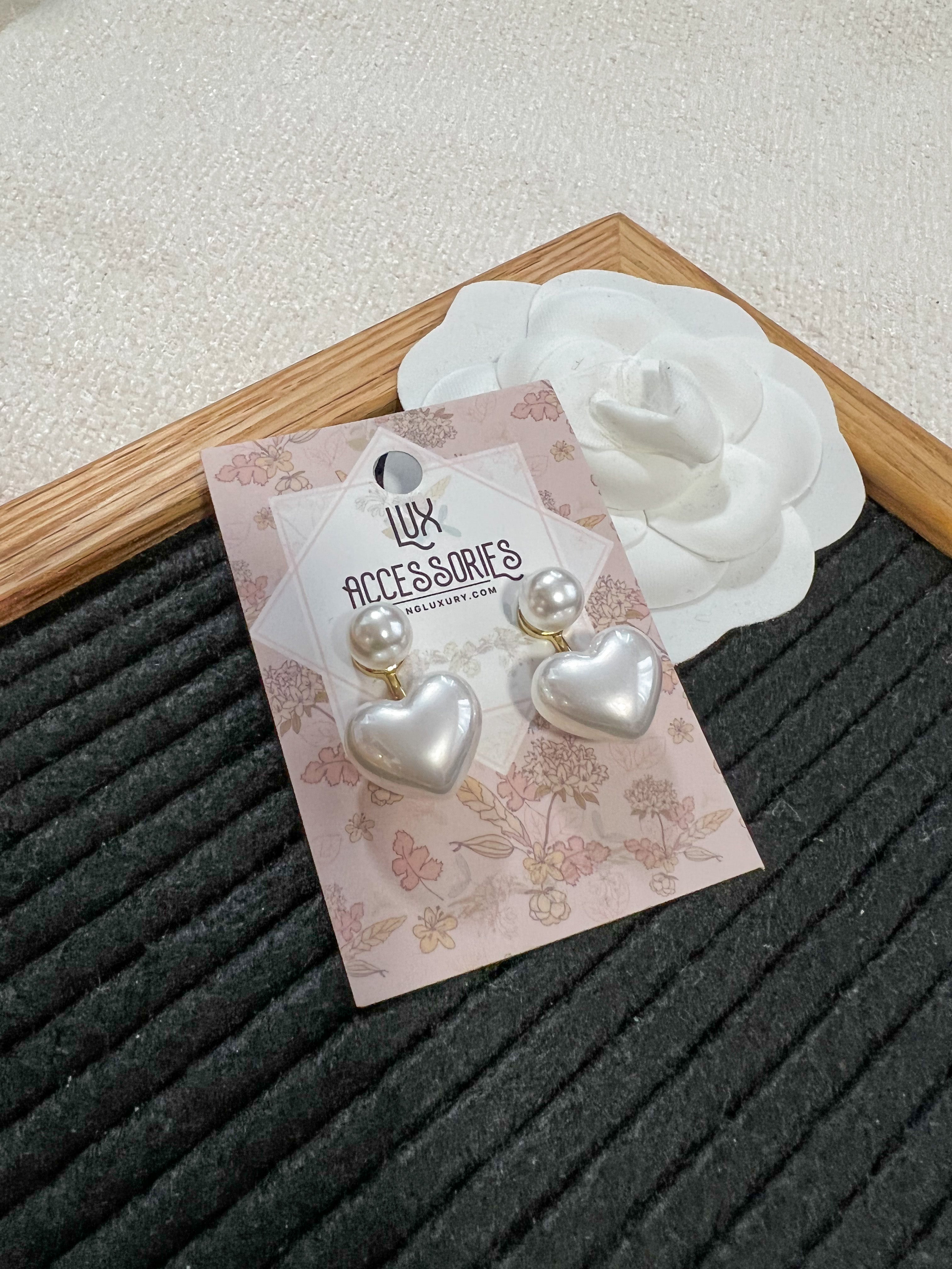 [TOP] CHANEL Pearly Heart Inspired Earrings