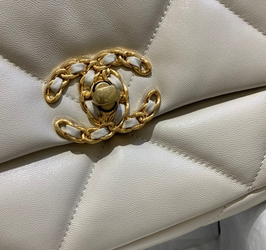 [TOP] CHANEL 19 Bag Small 26cm - White Grey