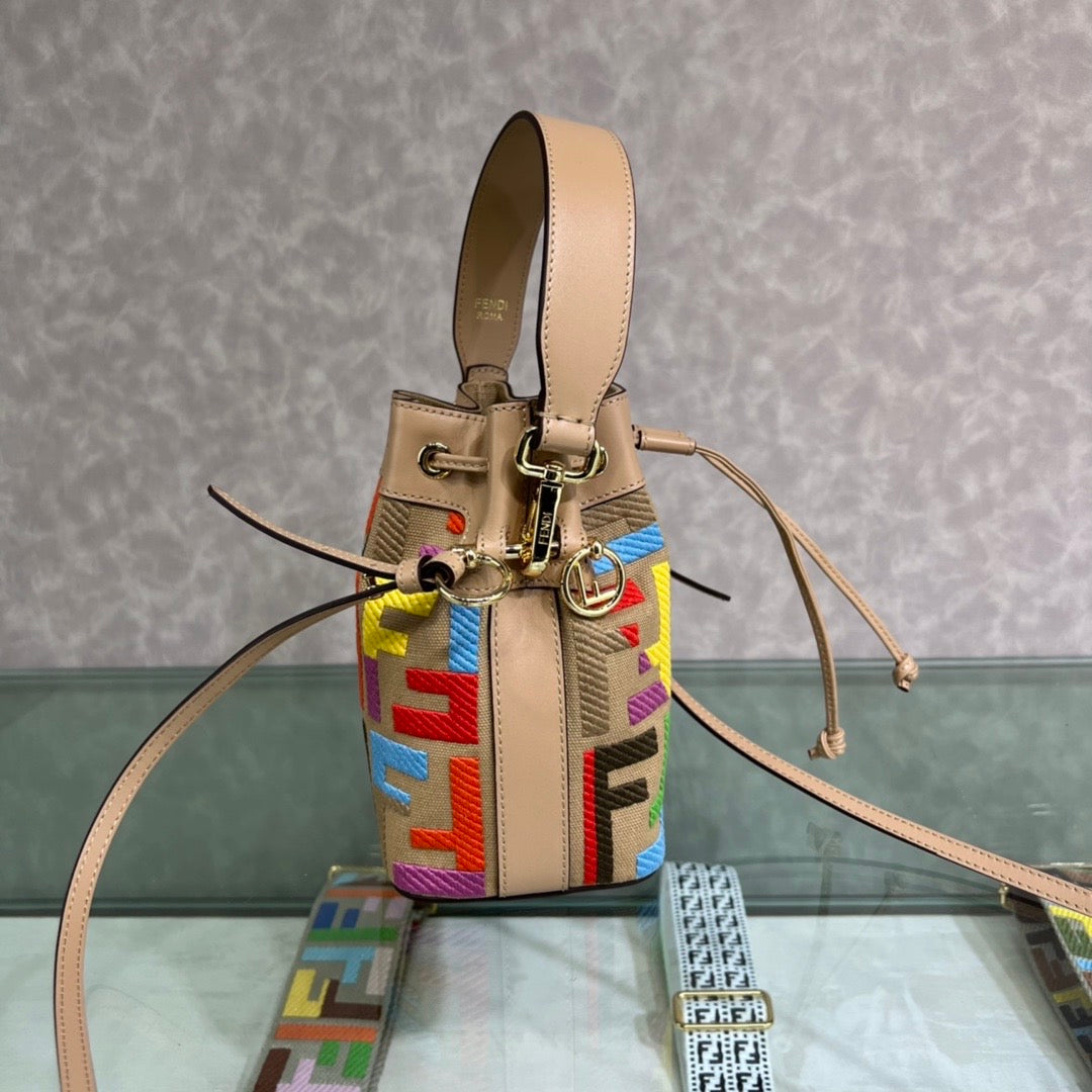 [TOP] FENDI Mon Tresor Bucket Bag Multicolored Embroidery FF - Beige