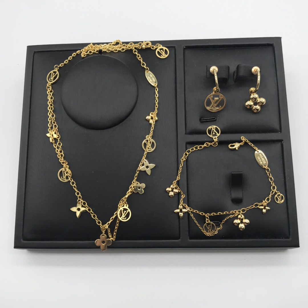[TOP] Louis Vuitton LV Blossom Necklace Bracelet Earrings Set