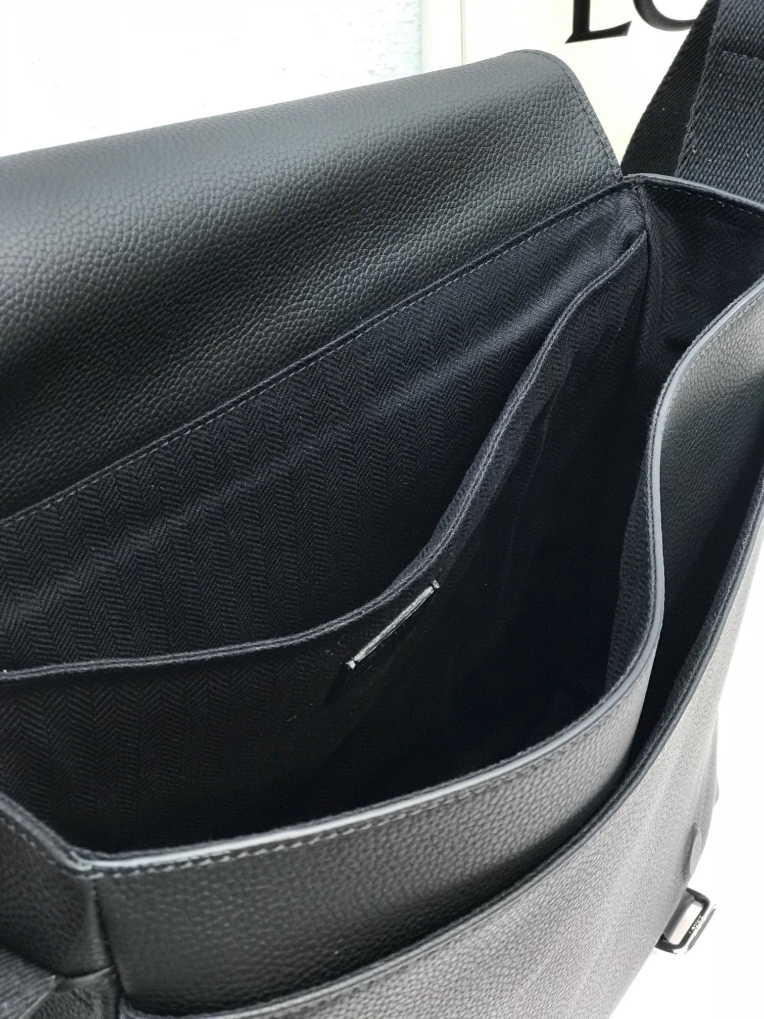 [TOP] LOEWE Military Messenger Bag in Soft Grained Calfskin - Black