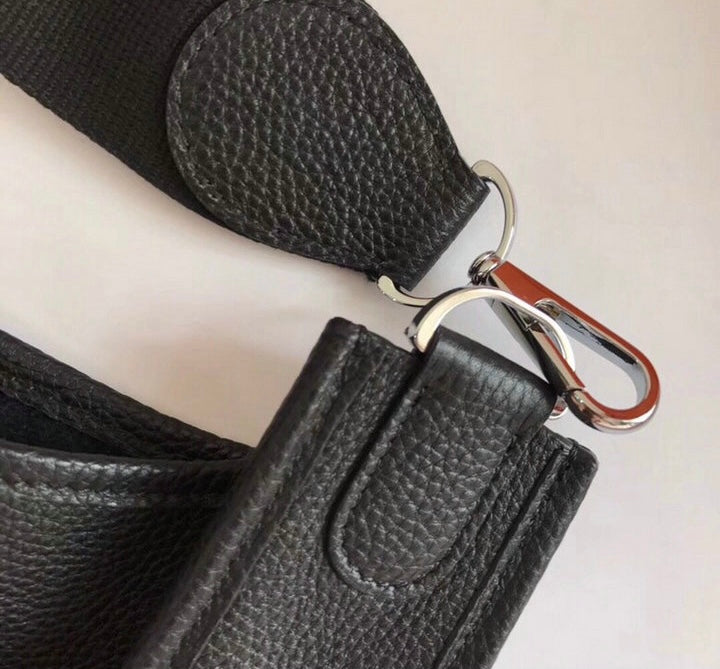 [TOP] HERMES Evelyne 28cm - Black