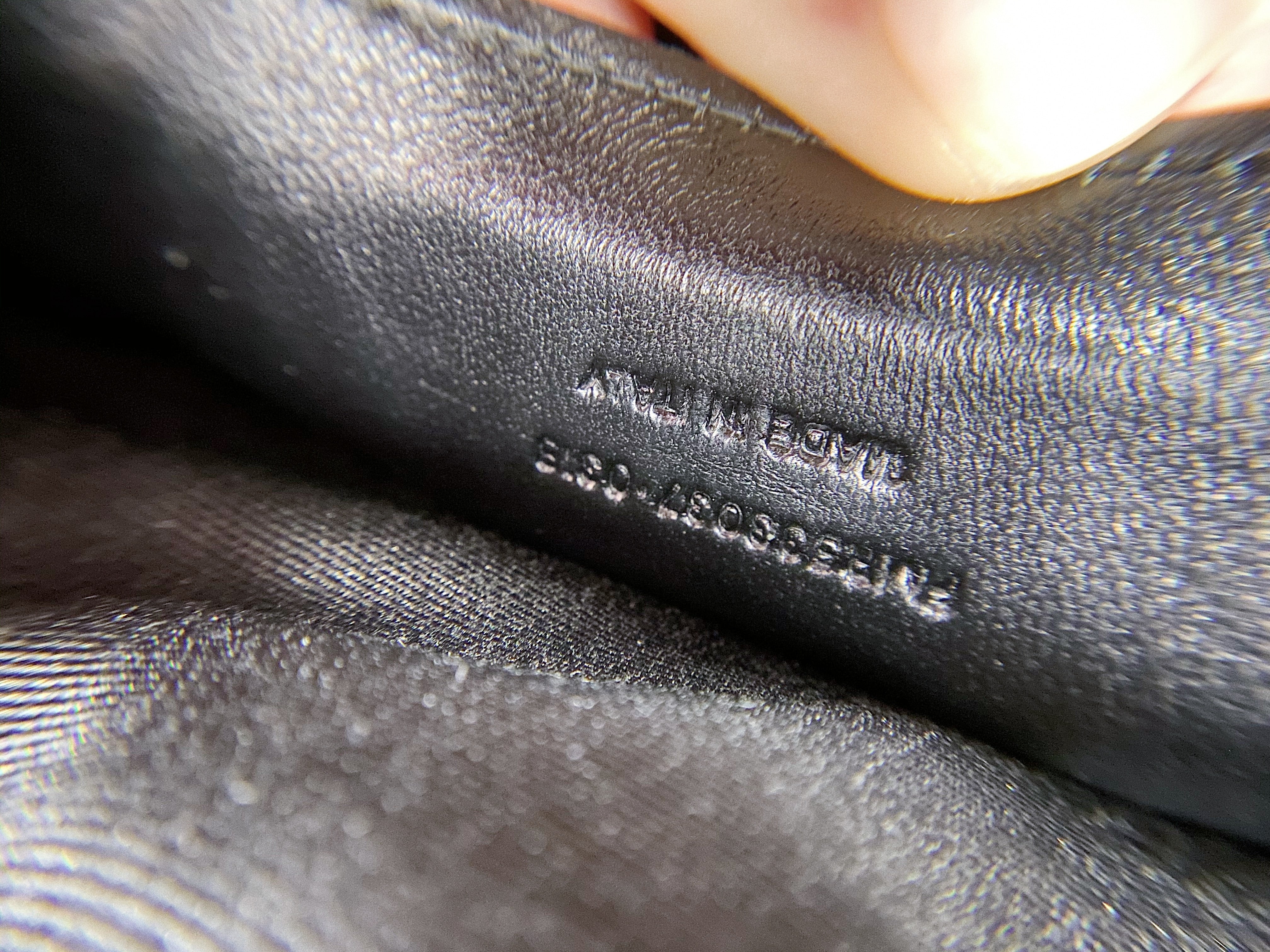 [TOP] Yves Saint Laurent YSL Niki Small Bag Aged Leather 22cm - Stormy Grey