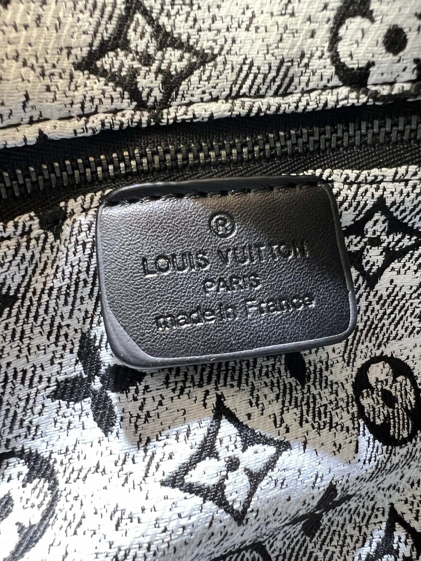 [TOP] Louis Vuitton LV Speedy Bandoulière 25 Handbag 25 x 19 x 15cm - Black