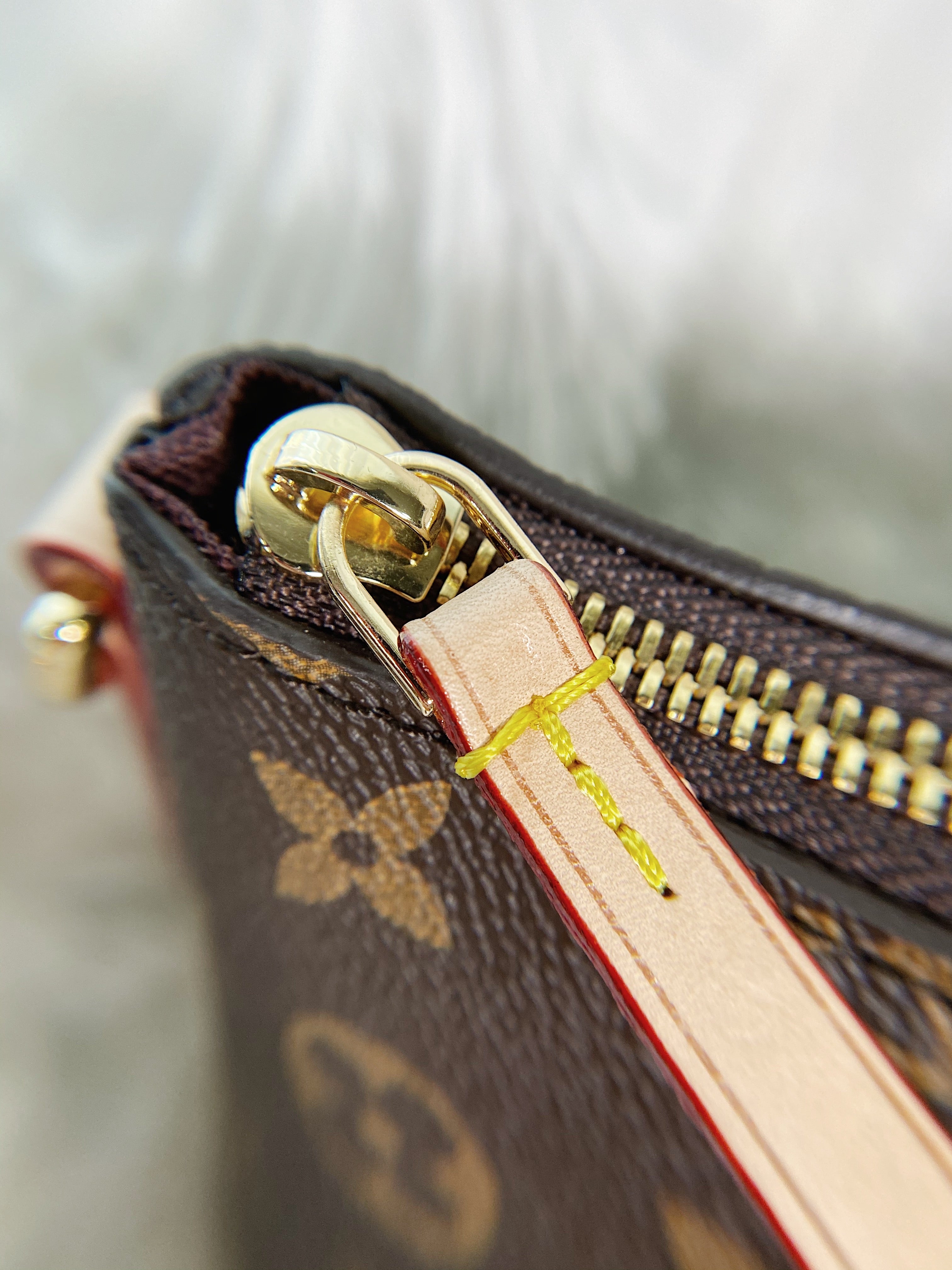 [TOP] Louis Vuitton LV  Monogram Canvas Turenne MM 29×16 ×31 cm