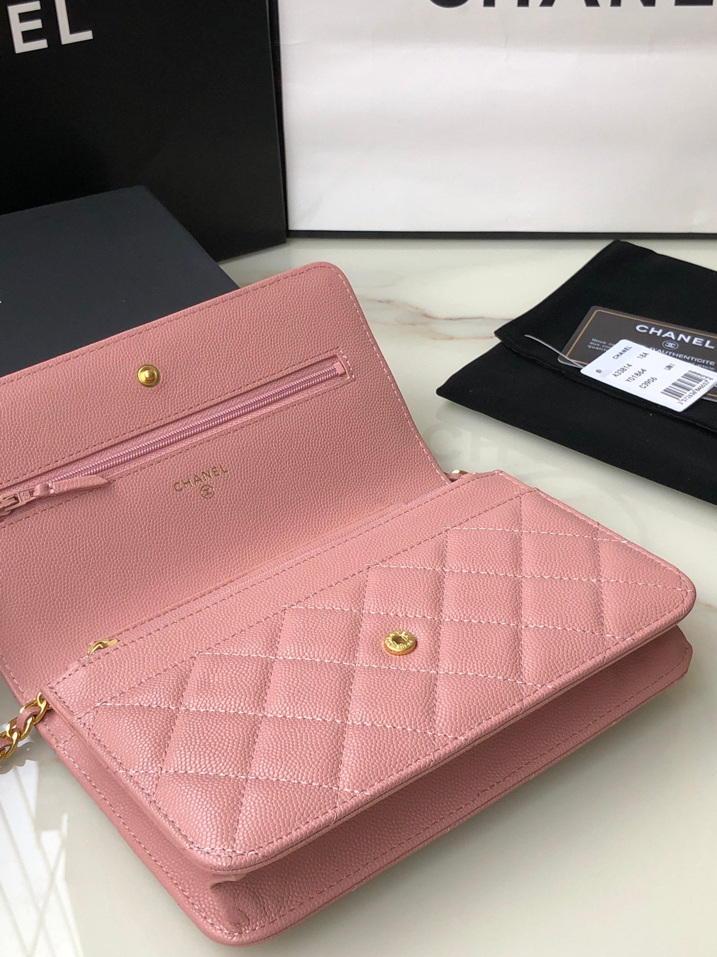 [TOP] CHANEL WOC Bag Caviar Leather - Pink