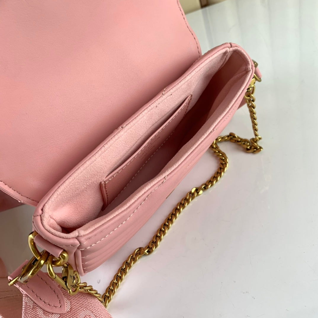 [TOP] Louis Vuitton LV L*V New Wave Multi Pochette 21X12X3cm - Pink