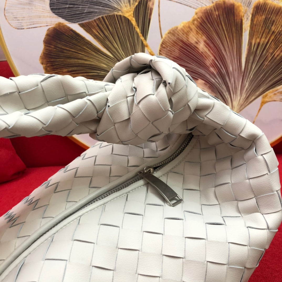 [TOP] Bottega Veneta BV  Jodie Shoulder Bag - White