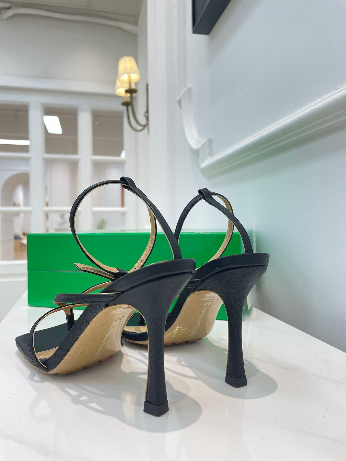 [TOP] Bottega Veneta BV Leather sandals Stretch Strap Sandal - 12 Colours