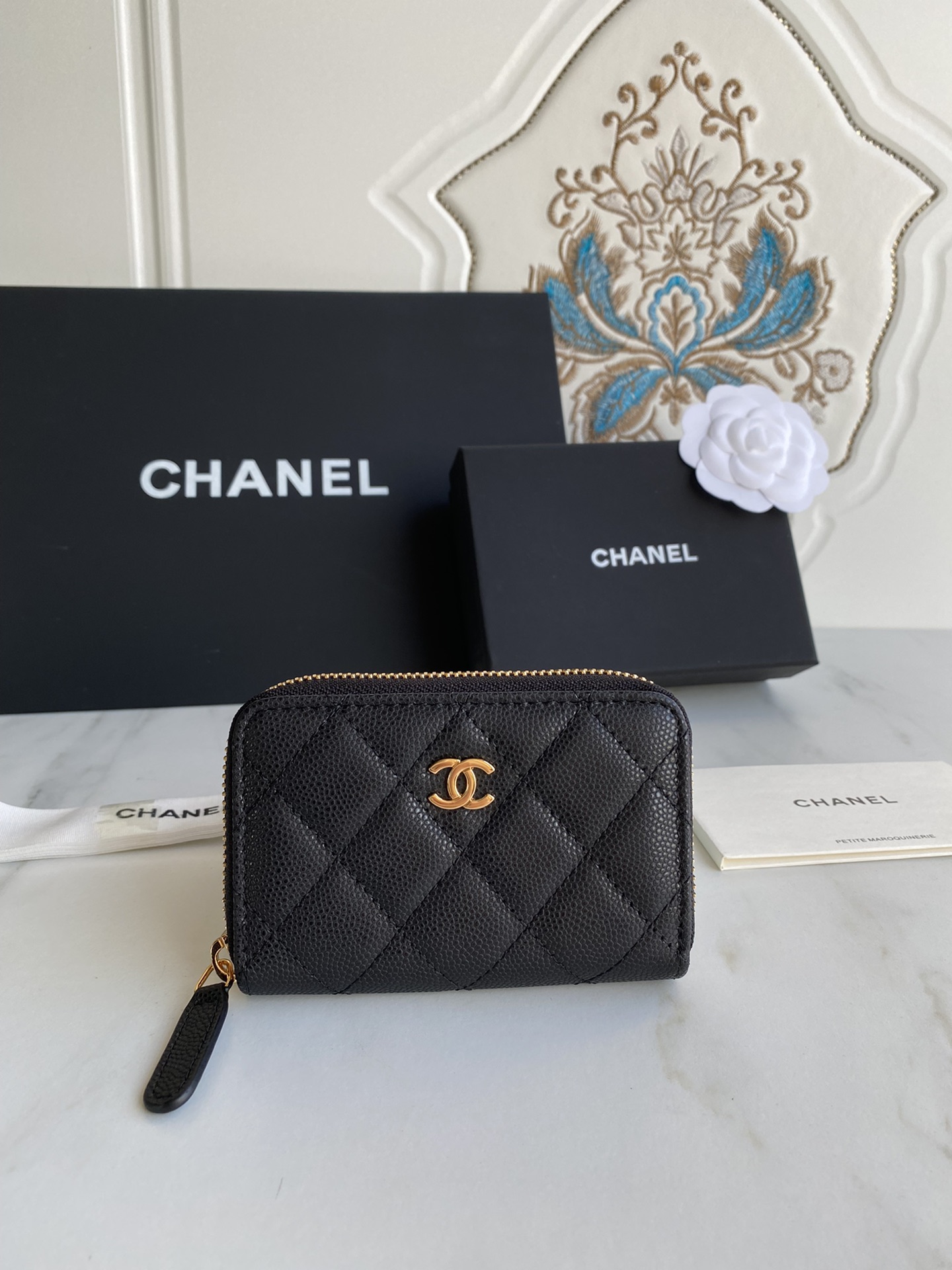 [TOP] CHANEL Zipper Leather Wallet - GHW&SHW - Black