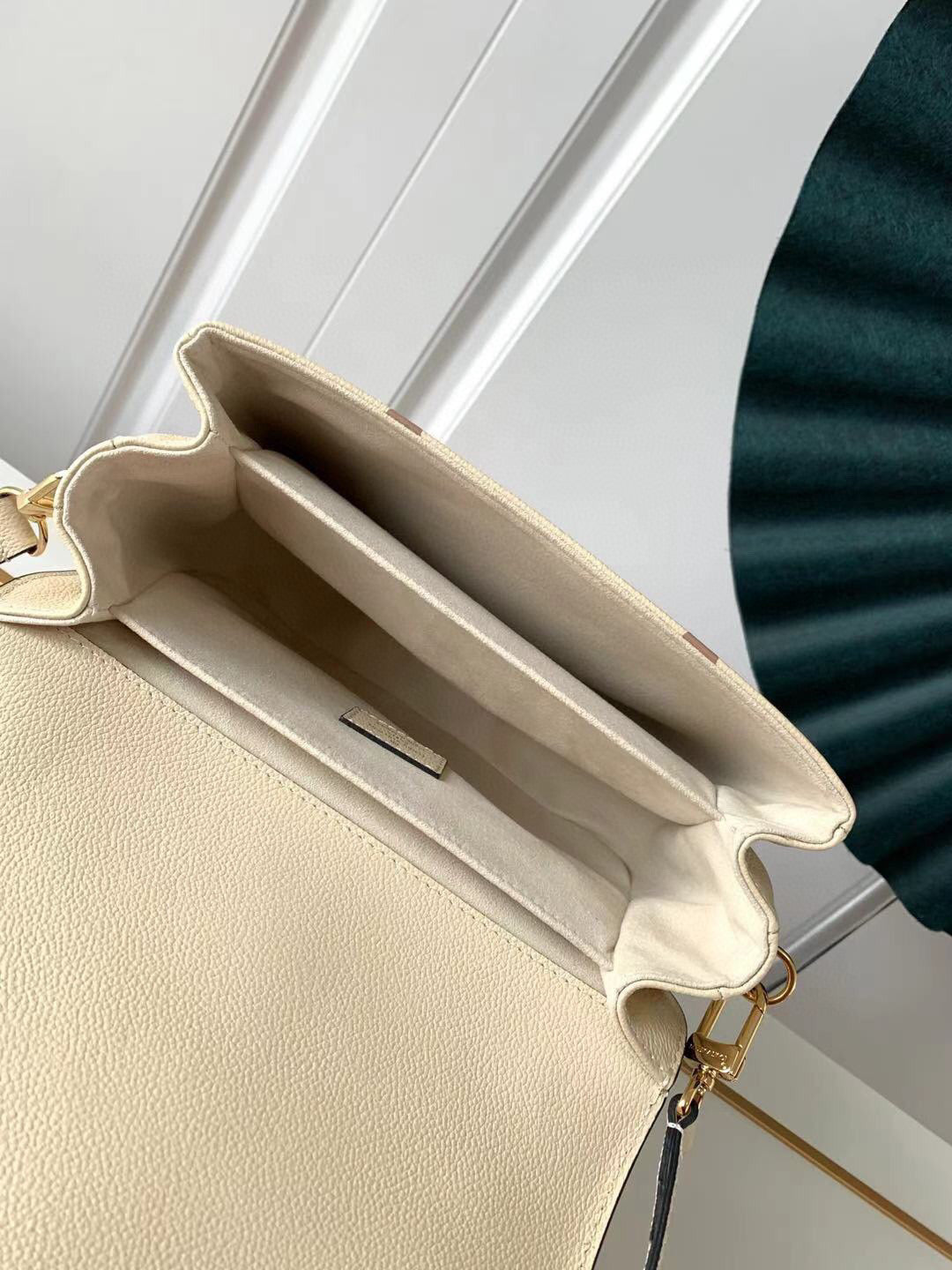 [TOP] Louis Vuitton LV Metis Giant Monogram Empreinte 2 Tones 25X19X7cm- White