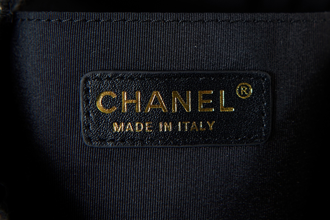 [TOP] CHANEL Tweed Mini BackPack Bag 18*19.5*14cm - Black & GHW