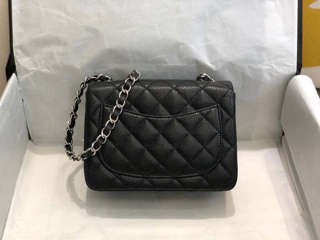 [TOP] CHANEL Classic Flap Bag Caviar Mini 17cm - Black & SHW