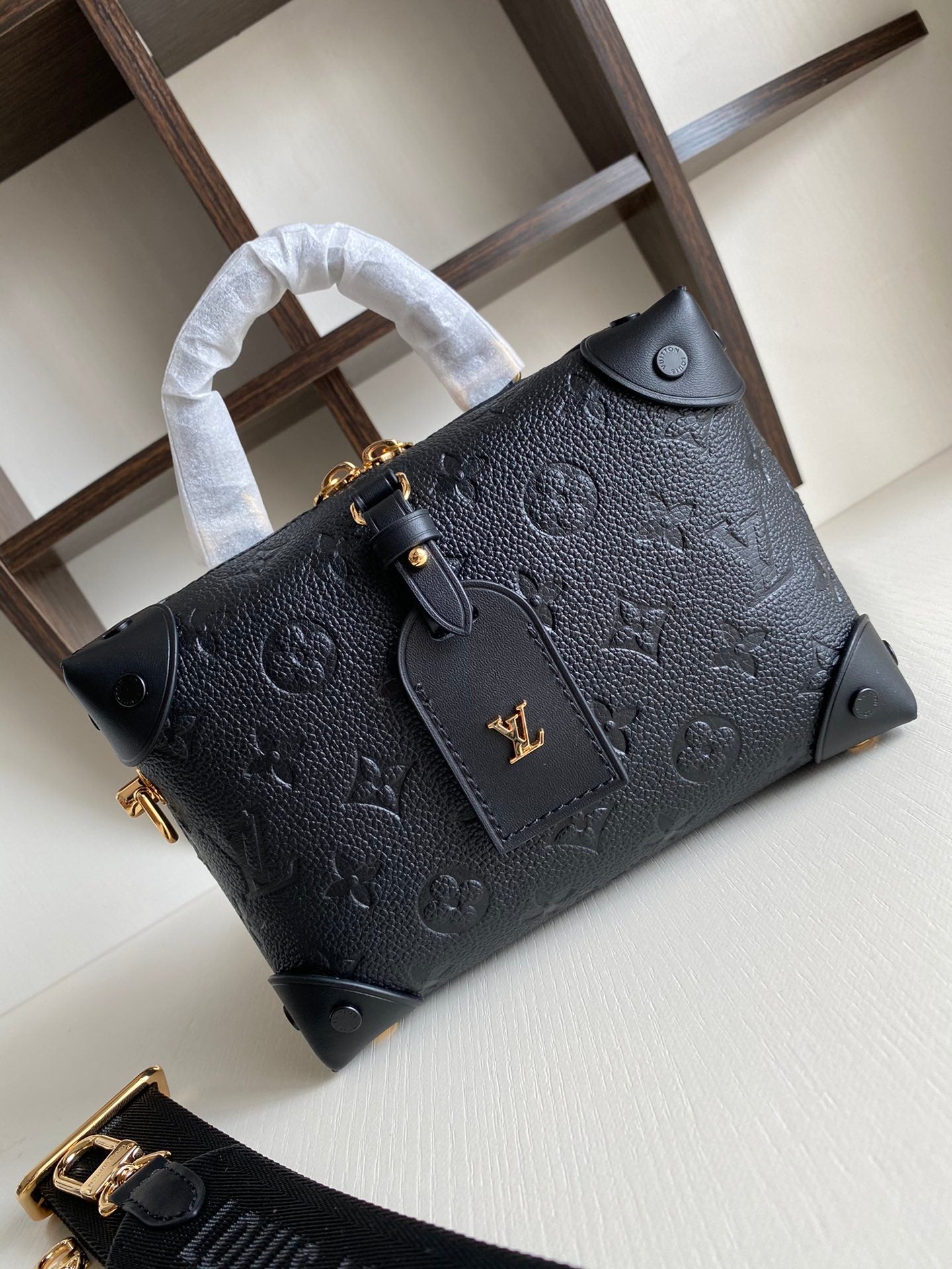 [TOP] Louis Vuitton LV Petite Malle Souple Empreinte Bag 20 x 14 x 7.5 cm - Black