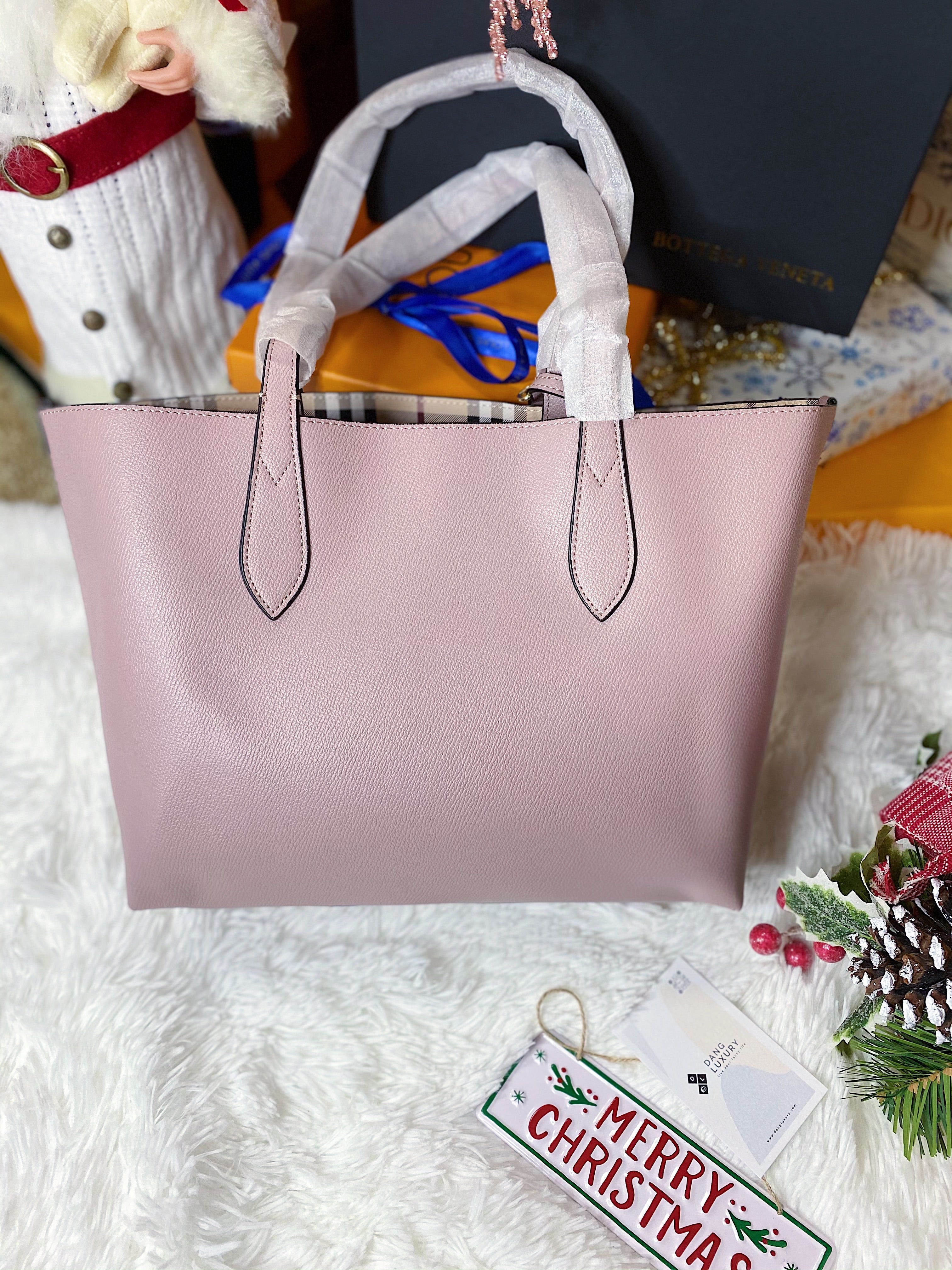 [TOP] BURBERRY Reversible Tote - PINK