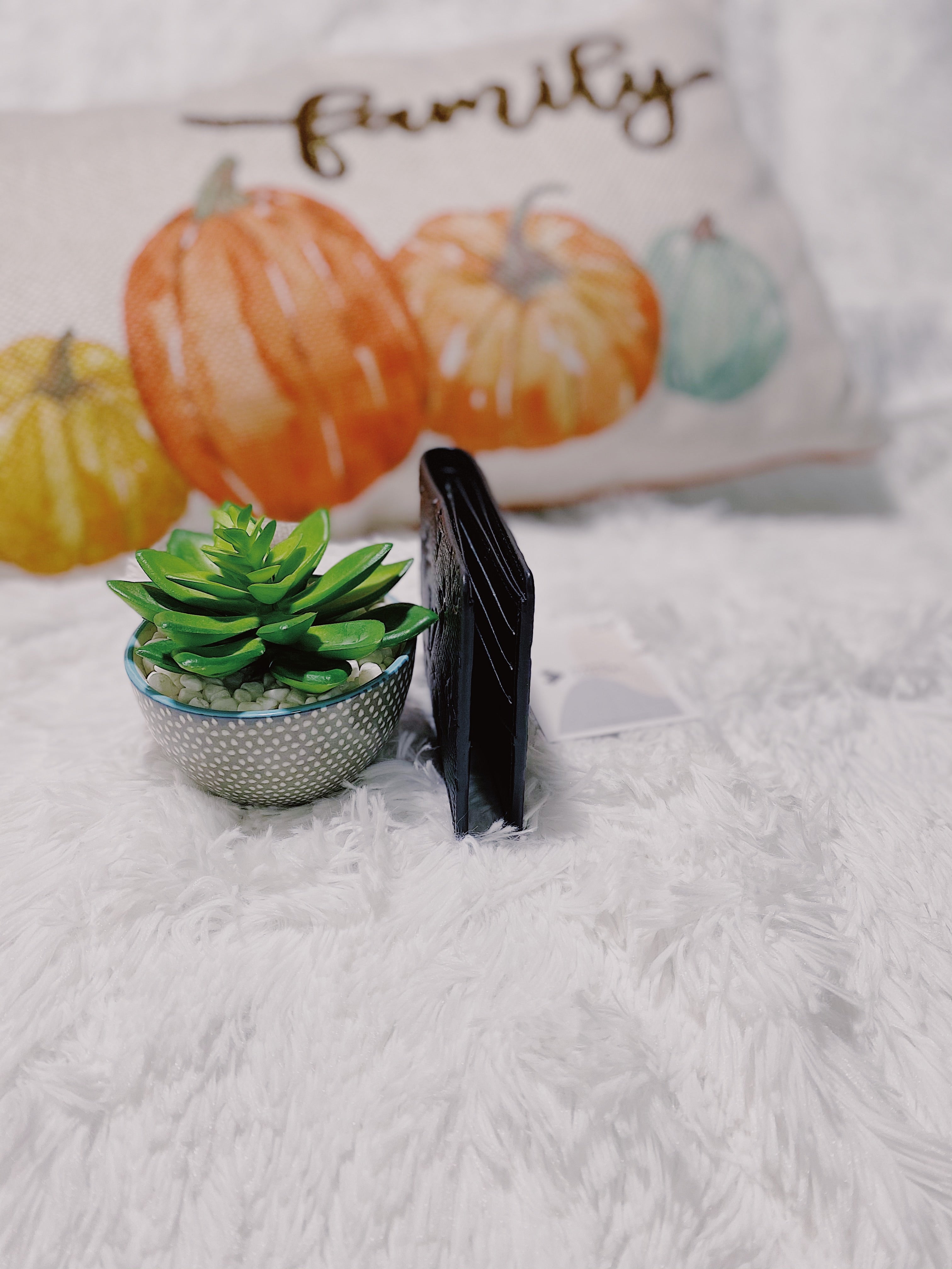 [TOP] Louis Vuitton LV LV Monogram Street Style Leather Folding Wallet Logo