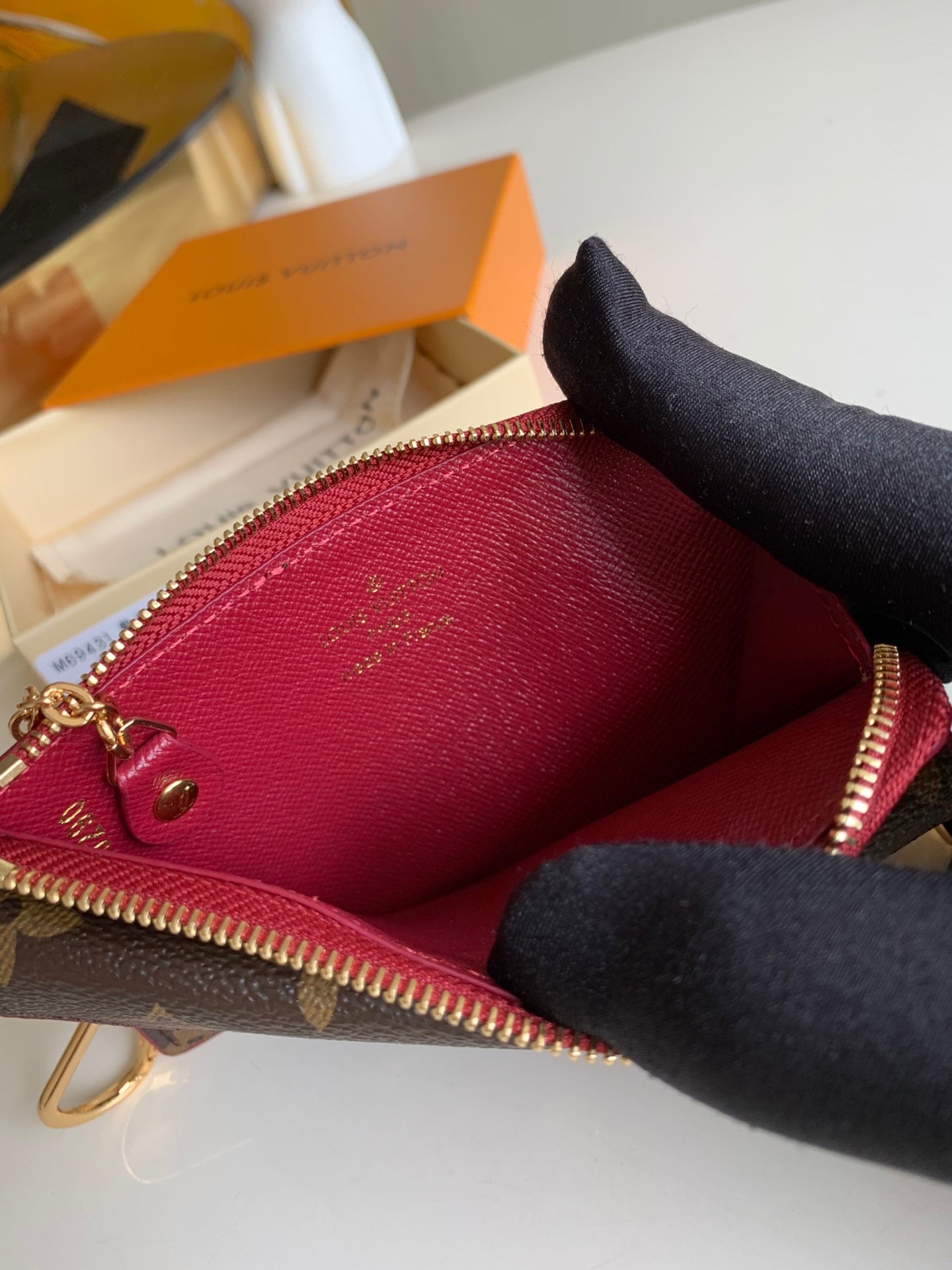 [TOP] Louis Vuitton LV LV Compact Key Wallet - Monogram