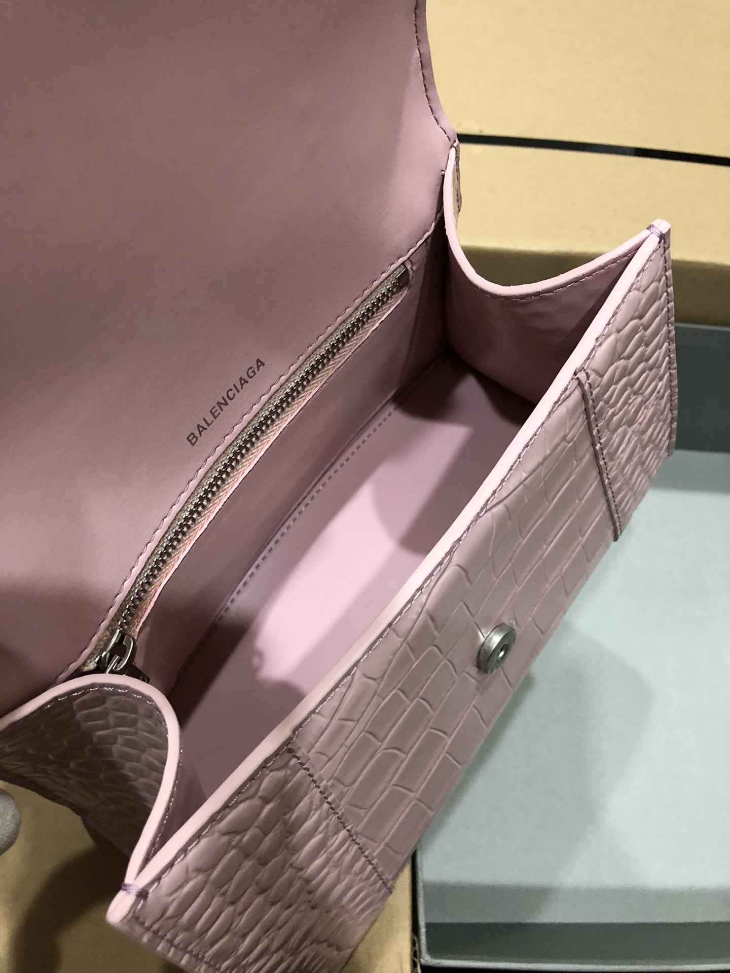 [TOP] BALENCIAGA Crocodile-Print Hourglass Bag 19/23cm - Pink
