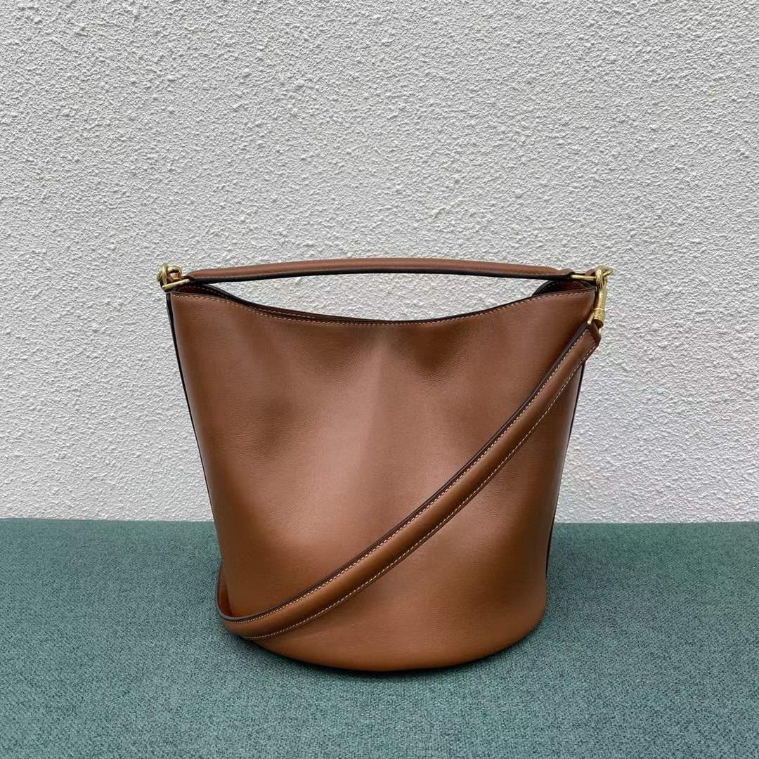 [TOP] CELINE Bucket 16 Bag - Brown
