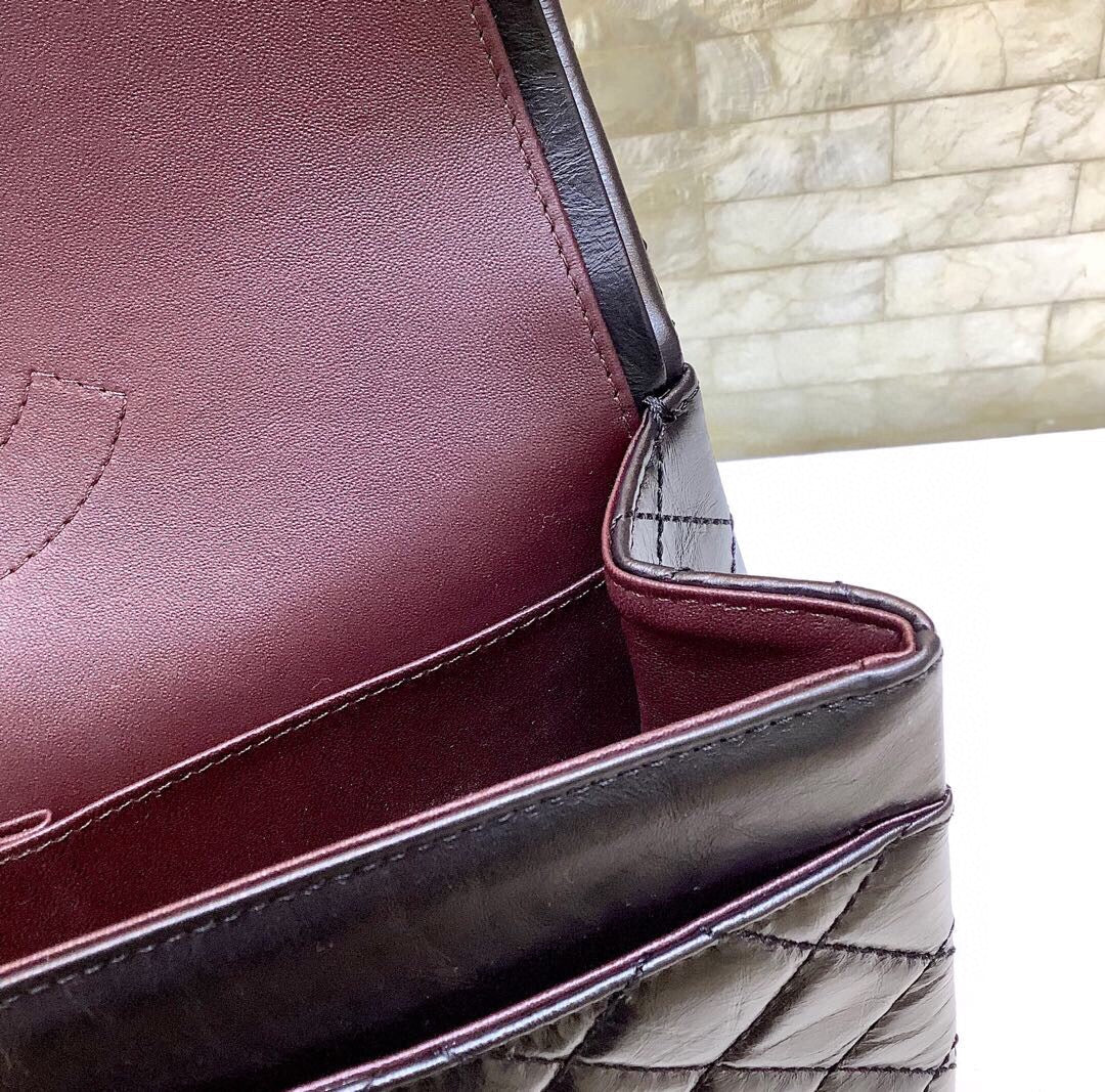 [TOP] CHANEL 2.55 Reissue Flap Bag Medium 24cm - Black & GHW