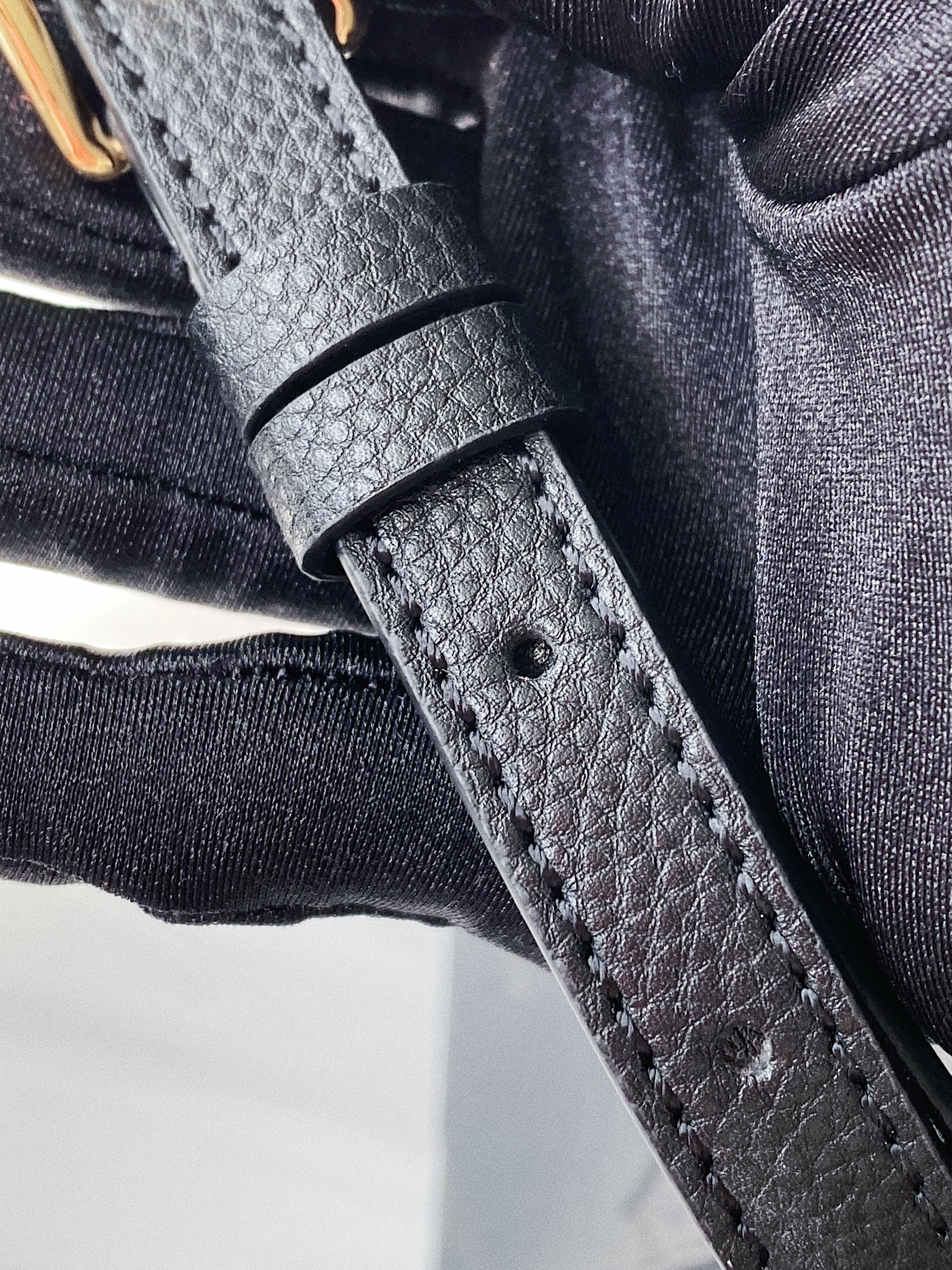 [TOP] Louis Vuitton LV On The Go Empreinte PM 25X19X11.5cm- Black