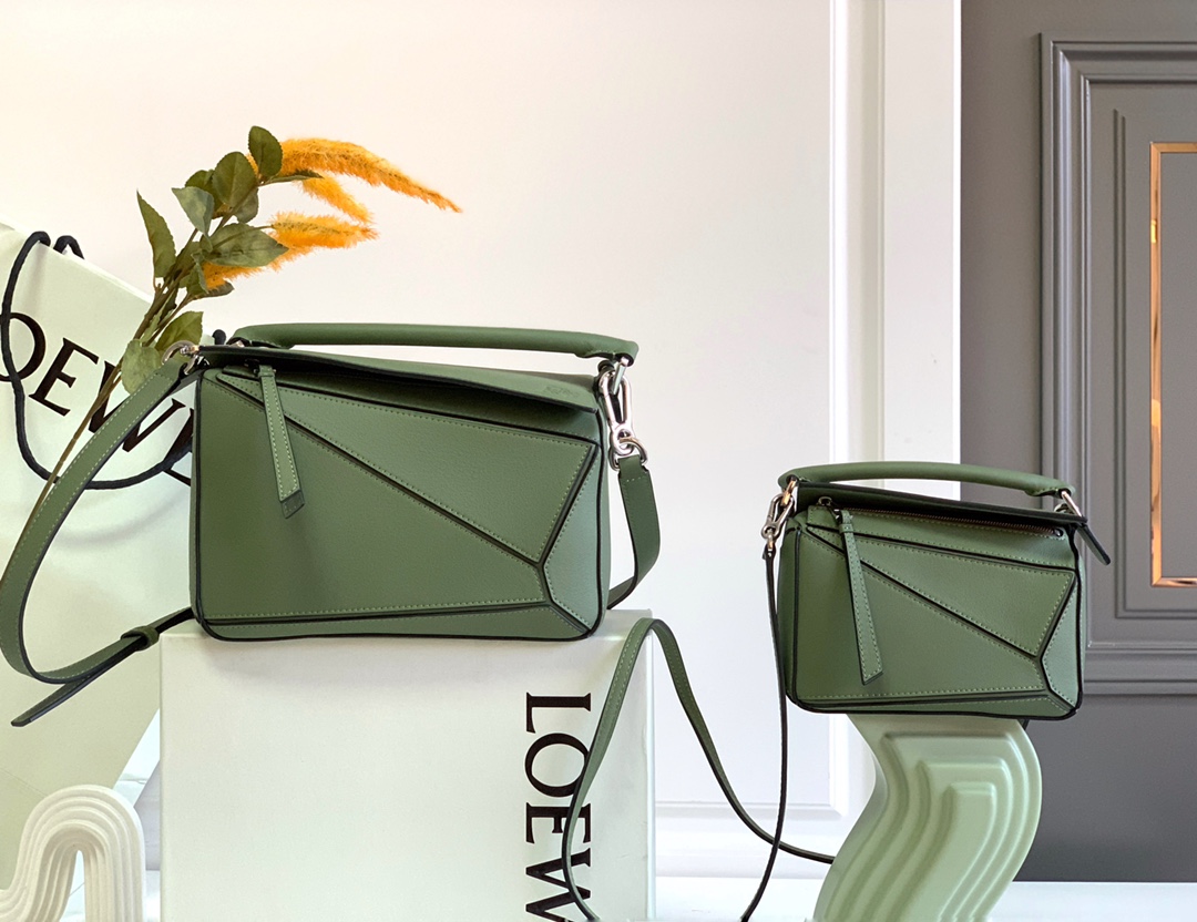 [TOP] LOEWE Puzzle Bag 18*12.5*8cm/24*16.5*10.5cm - Green