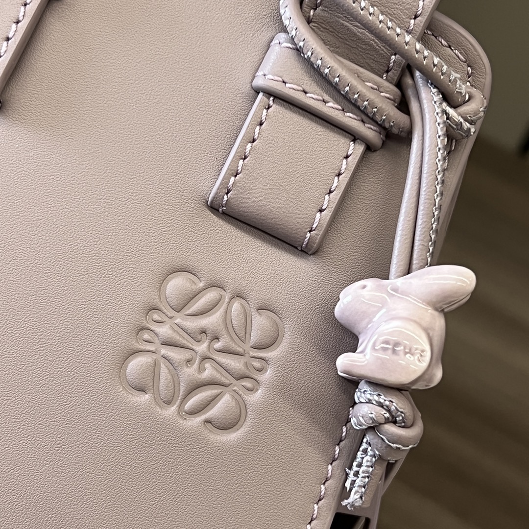 [TOP] LOEWE Calfskin Hammock Bag 19.5*14.4*20.8 cm - Purple