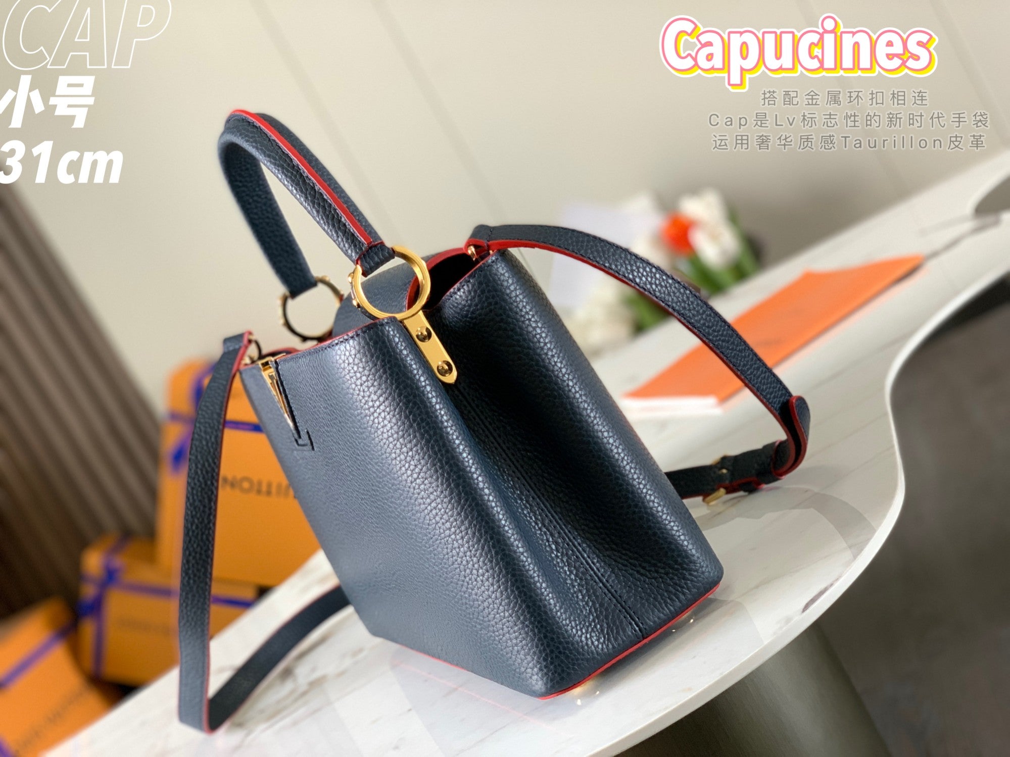 [TOP] Louis Vuitton LV Capucines MM 31x20x11cm  - Navy