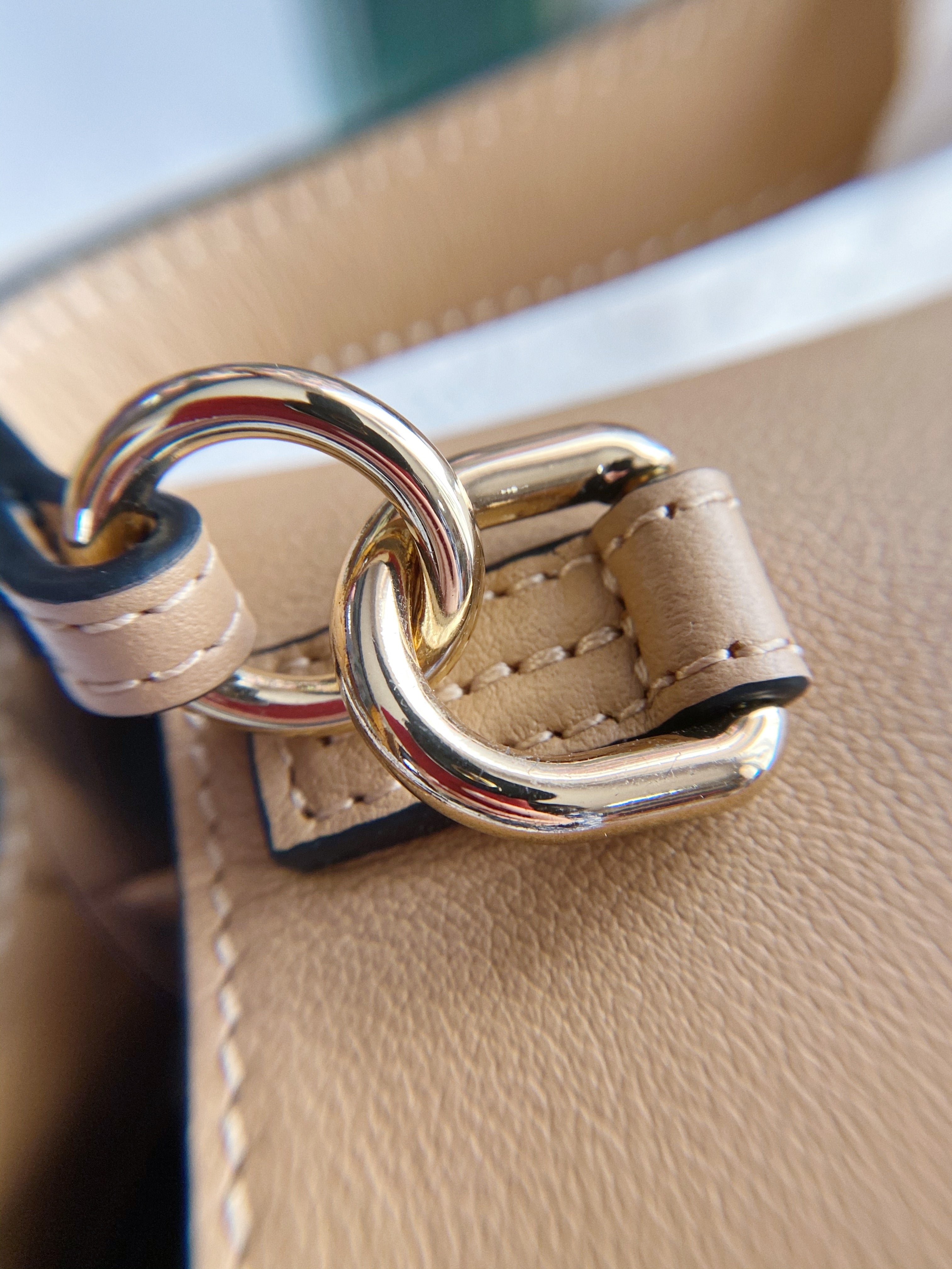 [TOP] Chloe Small Faye Leather Satchel - BEIGE