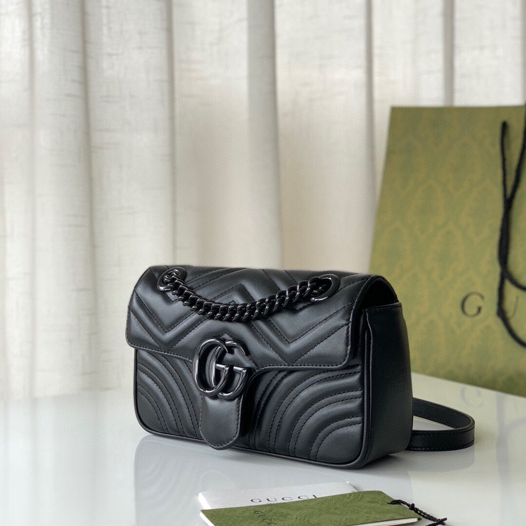 [TOP] GUCCI Gu€€i Marmont Matelasse Bag Mini 22cm - All Black
