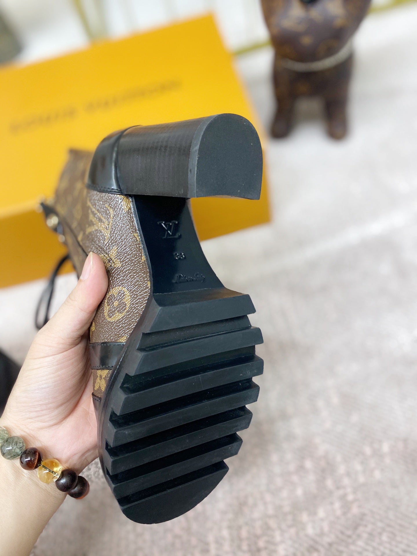 [TOP] Louis Vuitton LV L*V Women Star Trial Ankle Boots - Black