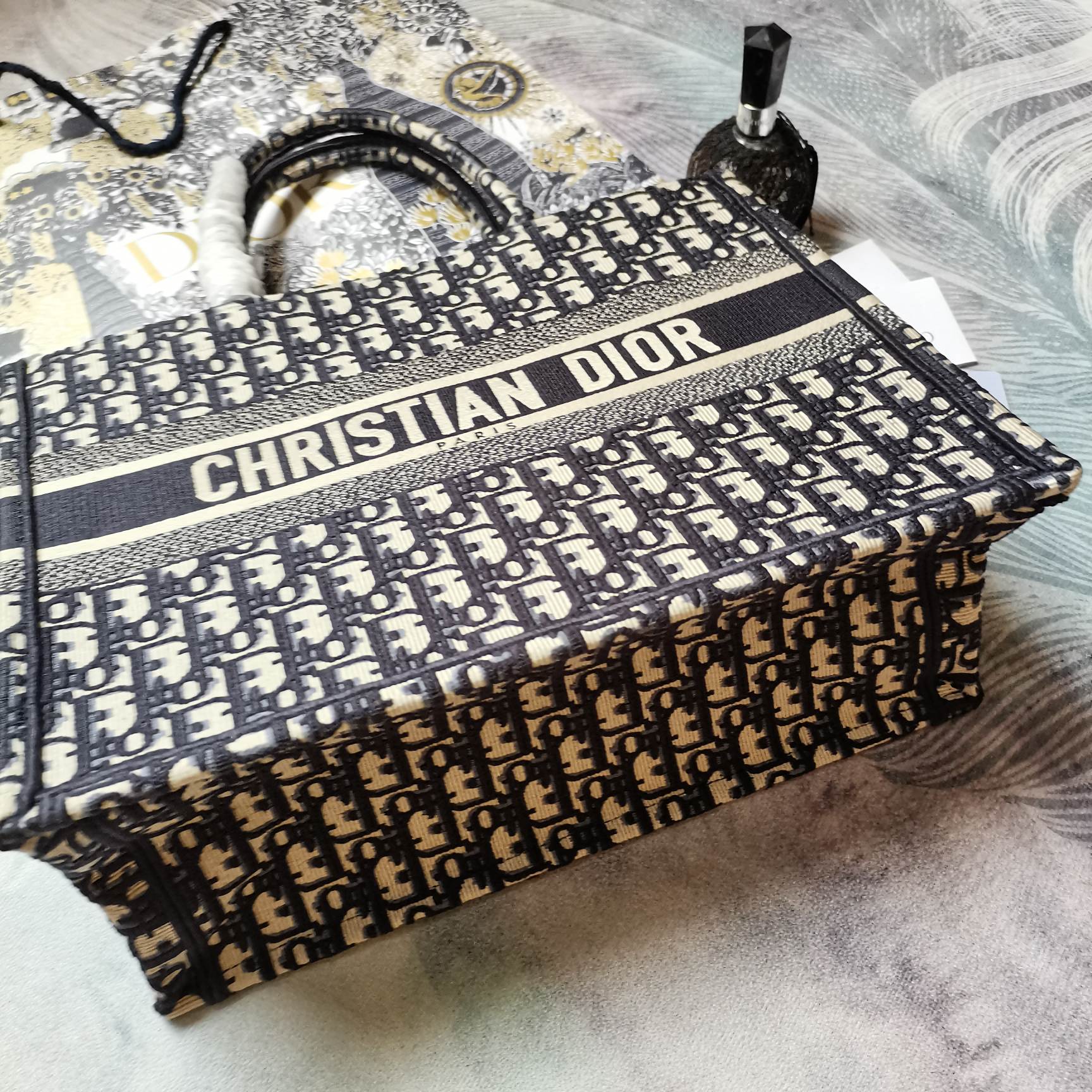 [TOP] Christian Dior Book Tote Bag Medium 36cm - Blue